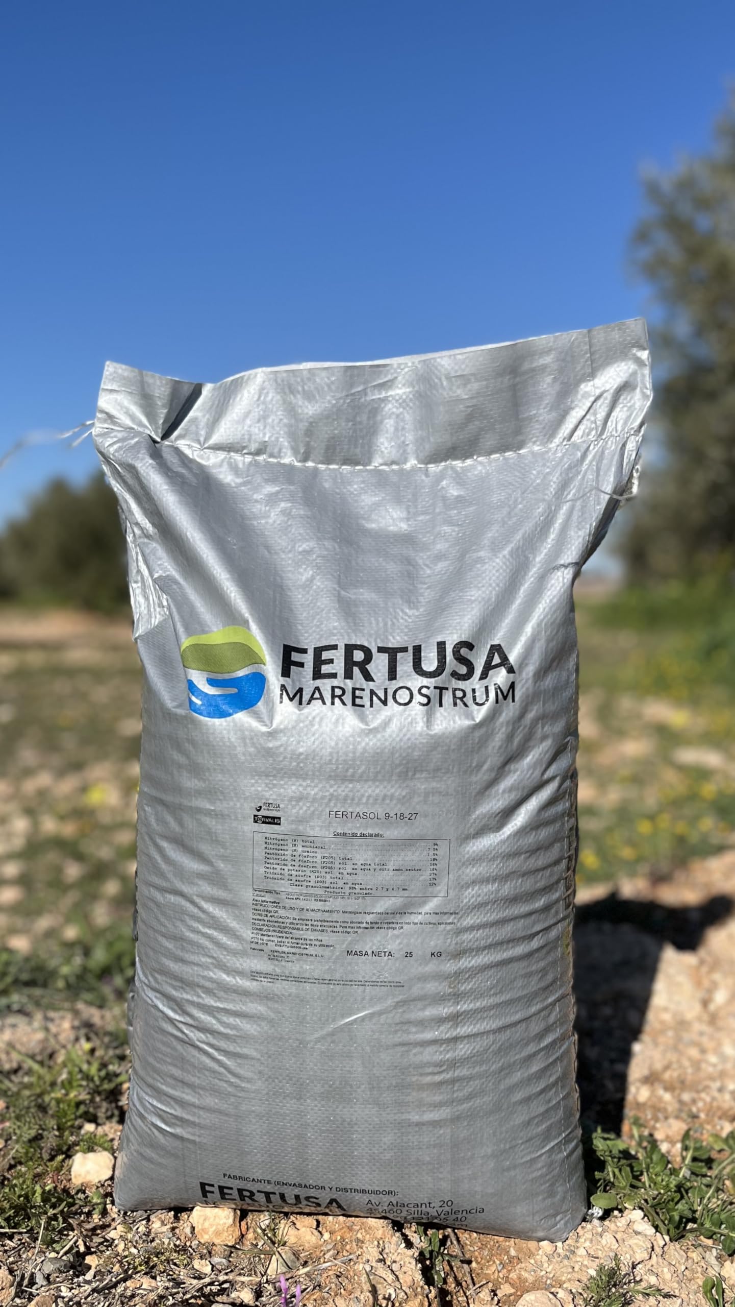 Abono fertilizante complejo 9-18-27 con azufre 25 kgs. Abono granulado con alto contenido en potasio y medio en fósforo.