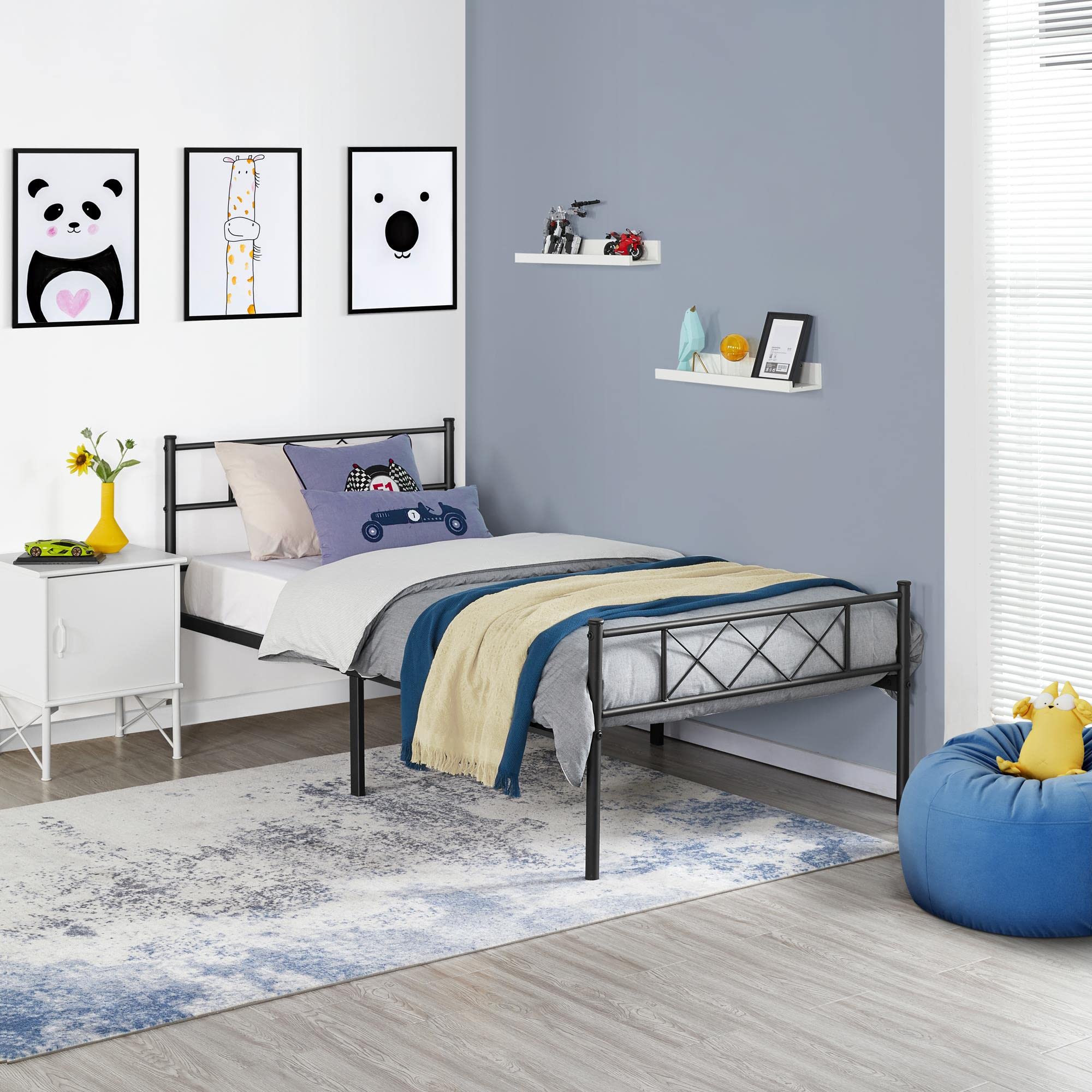 Amazon.com: Topeakmart Black Metal Bed Frame with Headboard