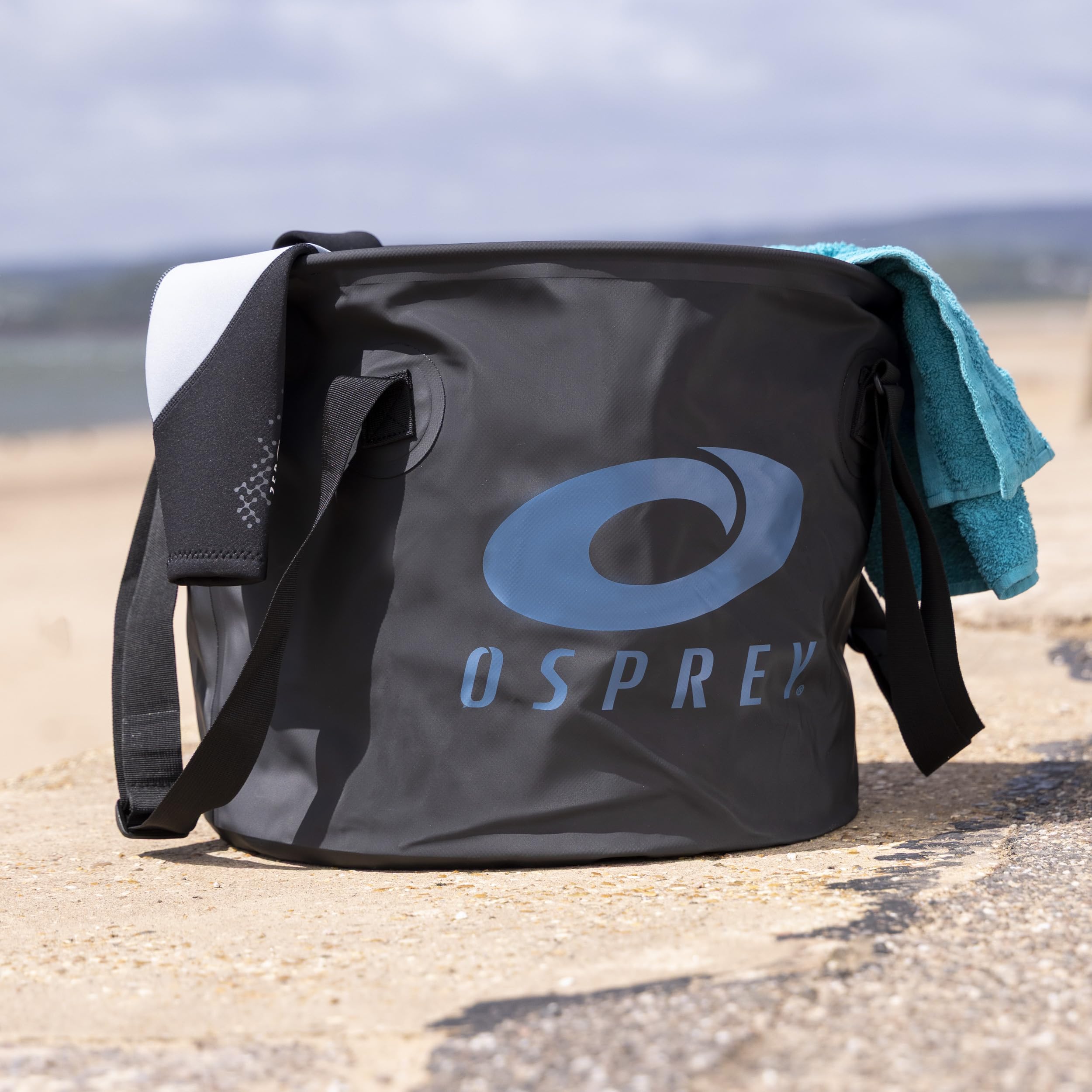 Osprey Secchio per il cambio della muta, secchio pieghevole impermeabile da 40 l, con manici per il trasporto e base in schiuma, per surf, nuoto, kayak