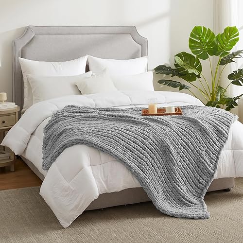 Miniatura 3 de Amélie Home Manta de punto grueso, de hilo suave y grueso, 40 x 50 pulgadas, hecha a mano, manta de punto trenzado de felpilla con nudo de cuerda