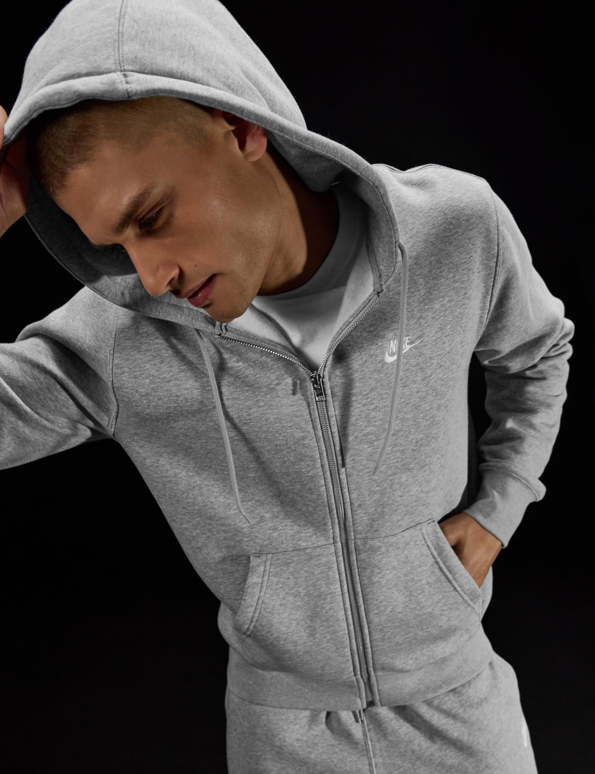Nike Nike Club Sweat À Capuche en Tissu Fleece À Zip pour Homme Sweatshirt Homme (Lot de 1)
