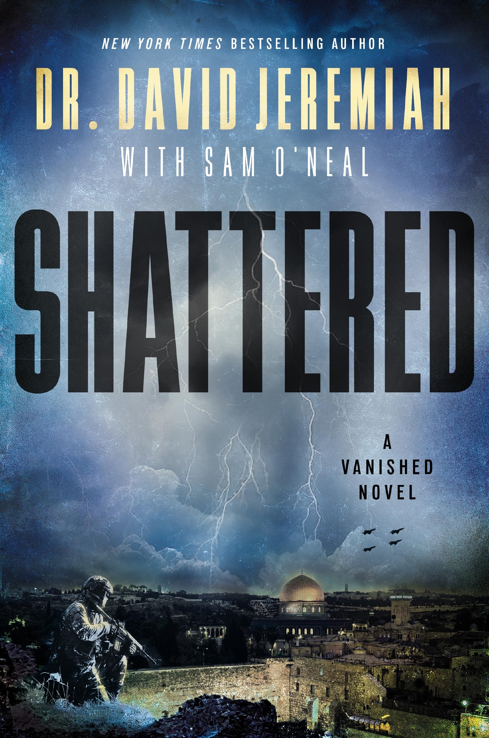 Shattered: A Novel: 2 (The Vanished Series)