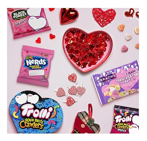 Miniatura 6 de Smiling Sweets Gummy Clusters - Bolsa de intercambio de aula para el día de San Valentín, paquete de 4, deliciosos caramelos de gomitas con un