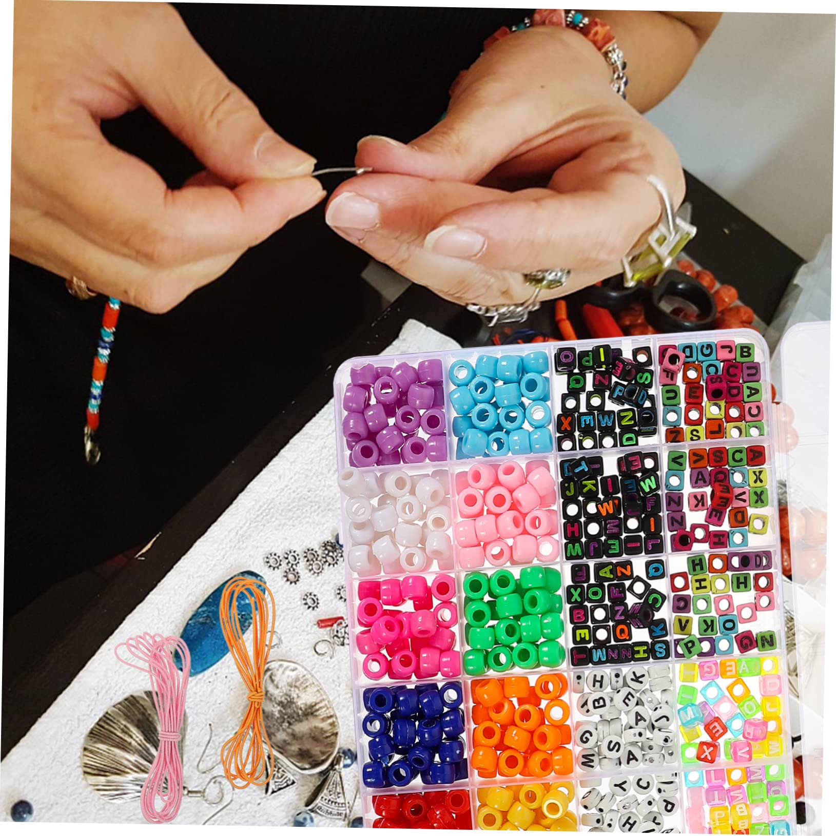 NUOBESTY Cuentas Espaciadoras De Colores y Letras Kit Para Hacer Pulseras y Tobilleras
