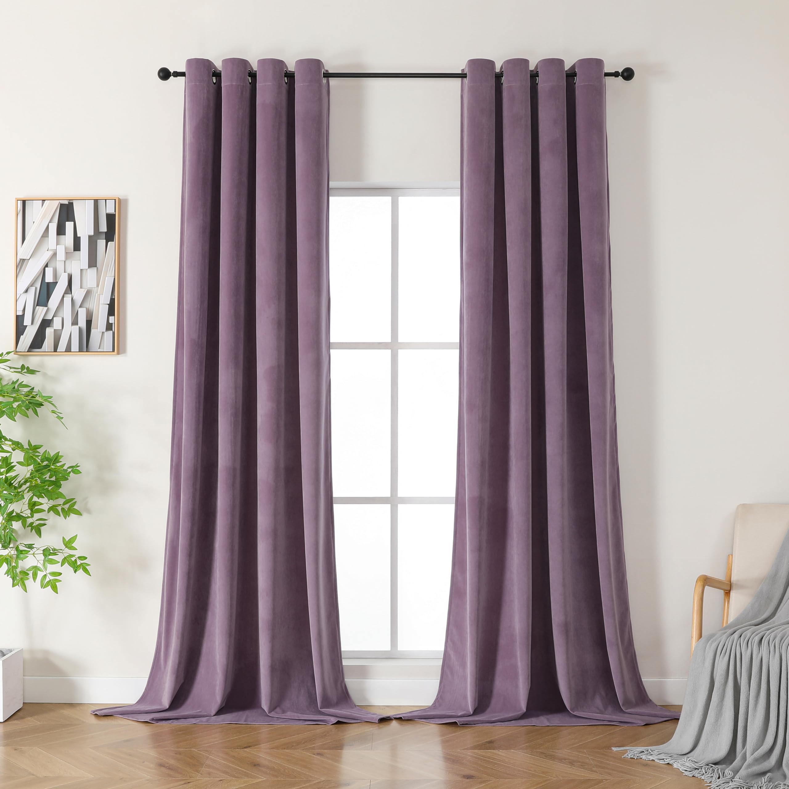 CUCRAF Juego de 2 cortinas de terciopelo con ojales, opacas y opacas, 260 x 140 cm, lujosas cortinas térmicas para salón y dormitorio (violeta claro)