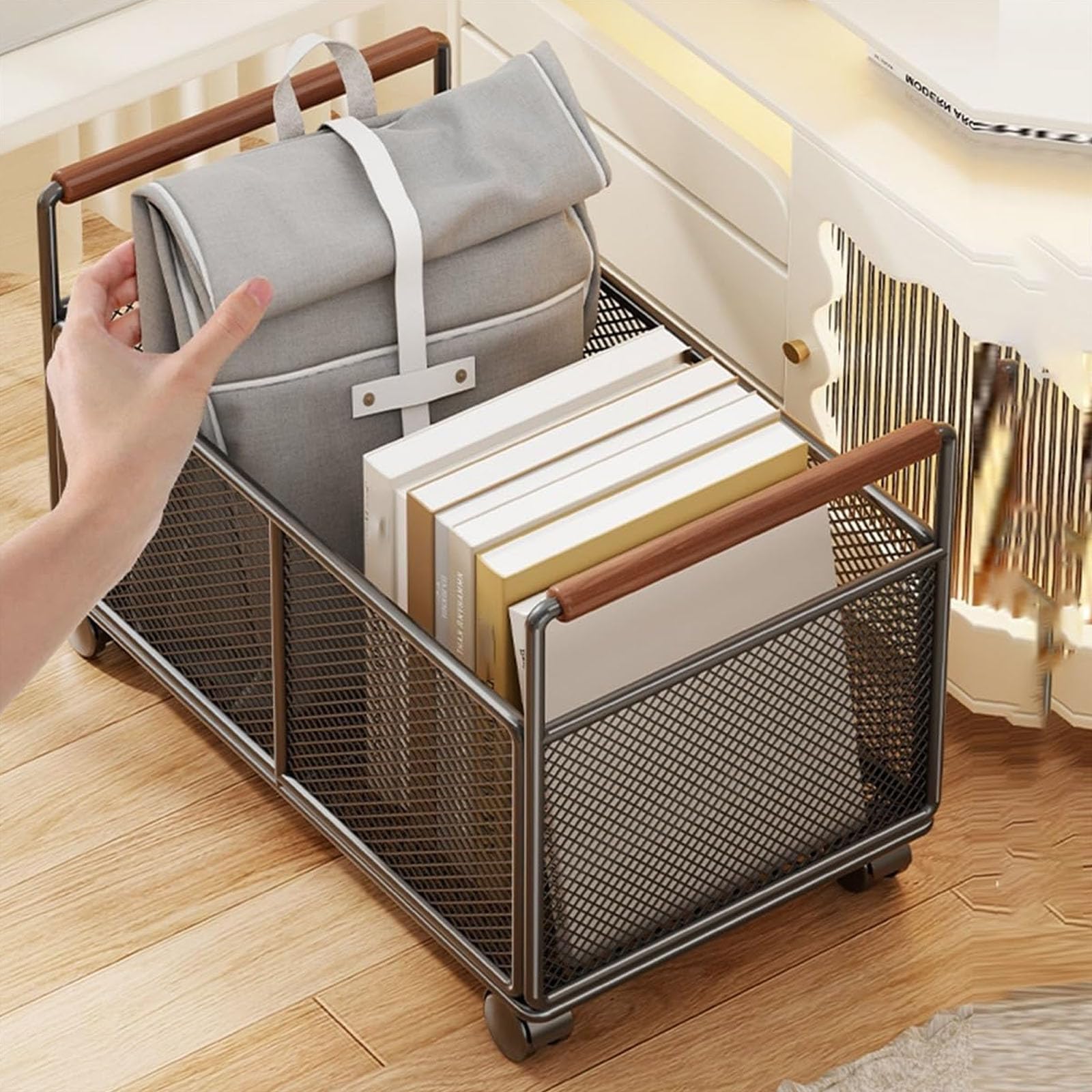 Mavoli Carrito De Almacenamiento De Rejilla Metálica con Ruedas Giratorias De 360° con Bloqueo, Asas De Madera, Organizador De Ventilación Abierta para Cocina, Sala De 48x30x30cm