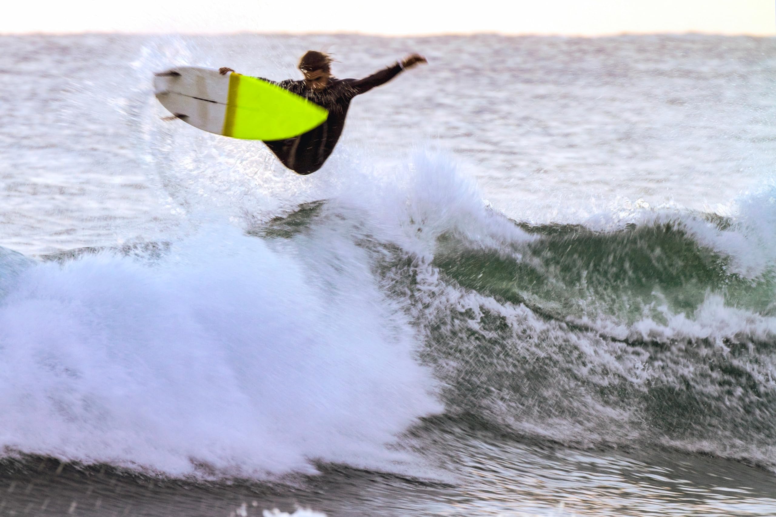 Surfexplore: Discovering New Surfing Locations Worldwide