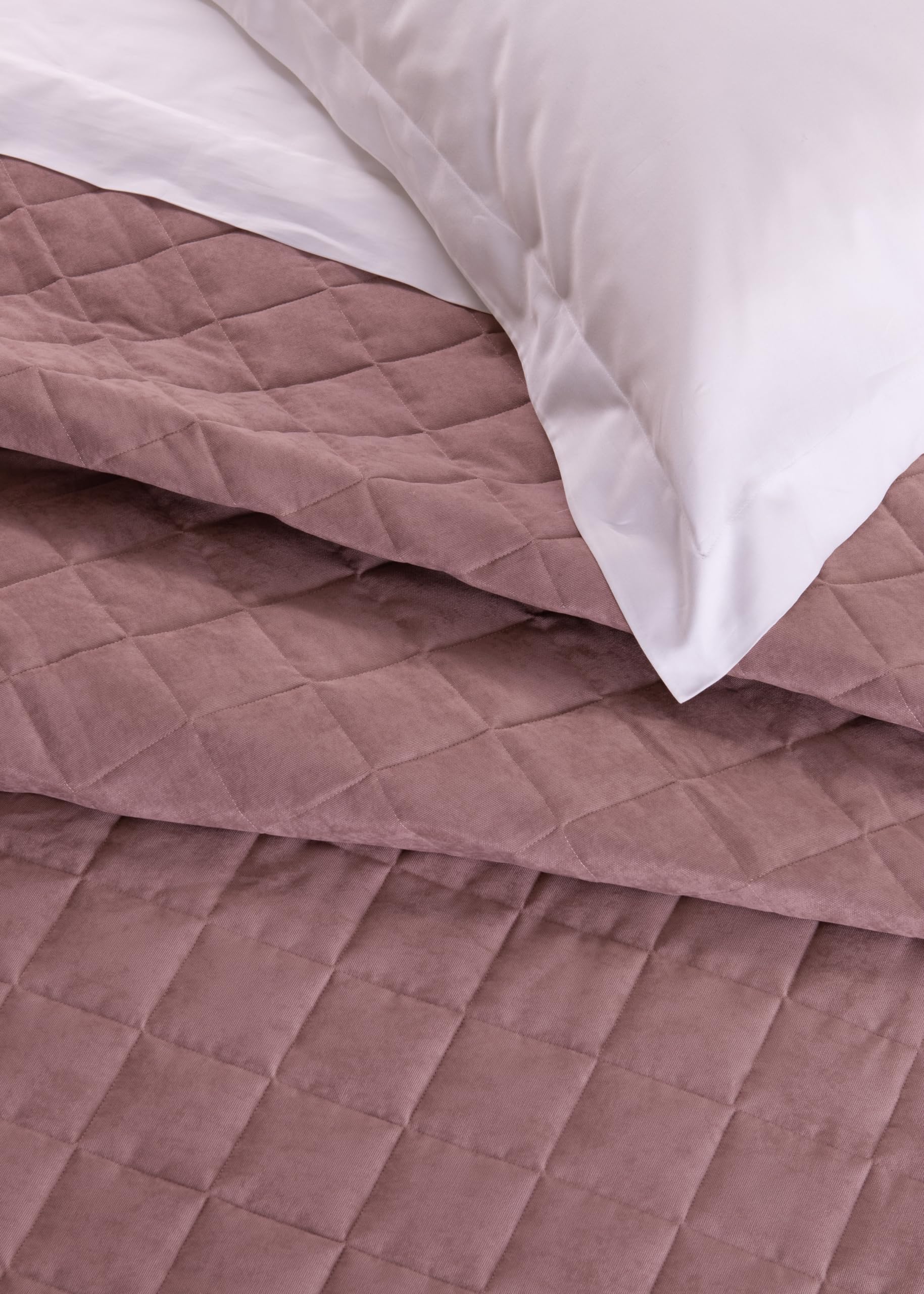 Dondi Home | Fresco Copriletto Matrimoniale Trapuntato Maximilian, 270x270 cm, In Tessuto Velour, Imbottitura 90 g/mq, Colore Rosa Fard, Collezione Forever - Made In Italy