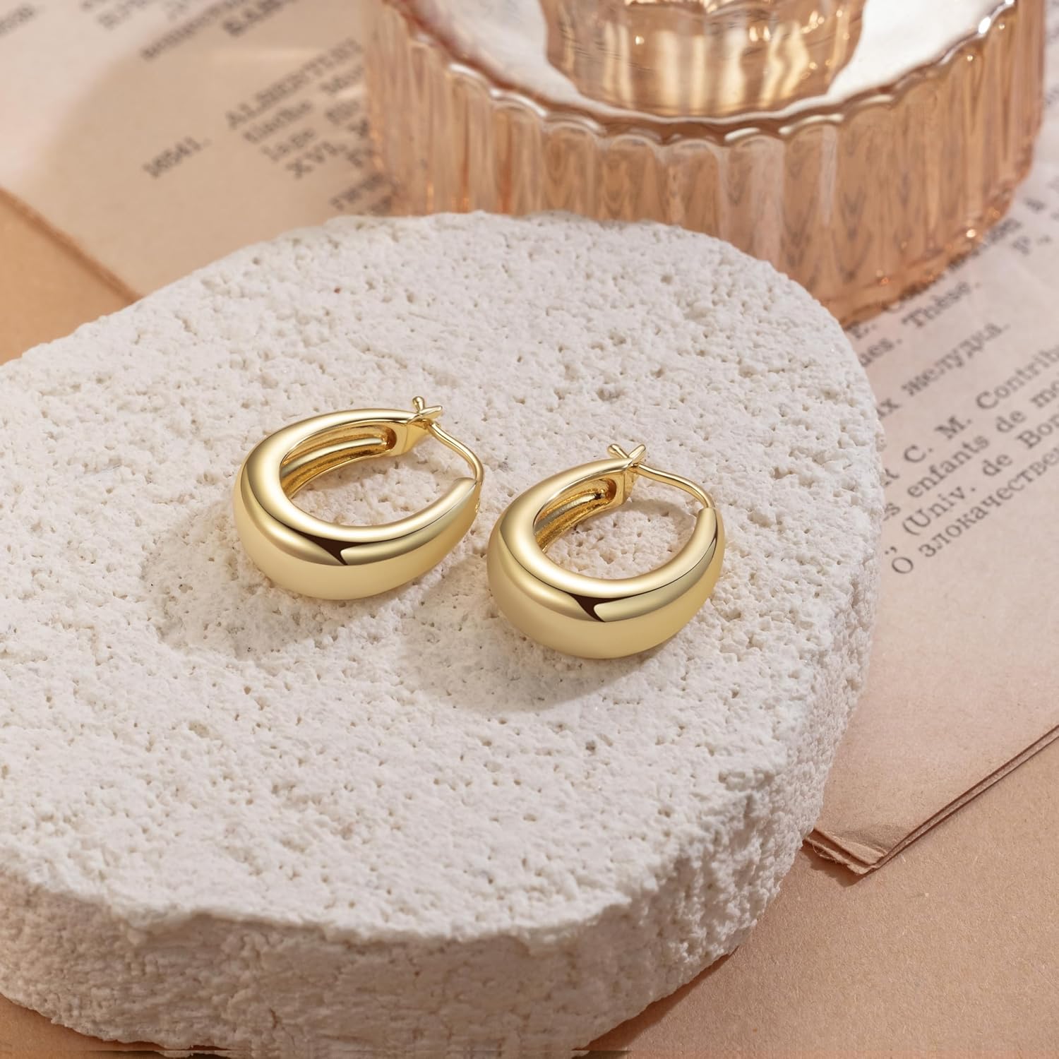 14K Gold Hoop Earrings for Women Vintage Chunky Hoop Earring for Womens | 14K Gold Hoop Earrings for Women Soft Curved Shape Gold Huggies Hoops Earring for Womens