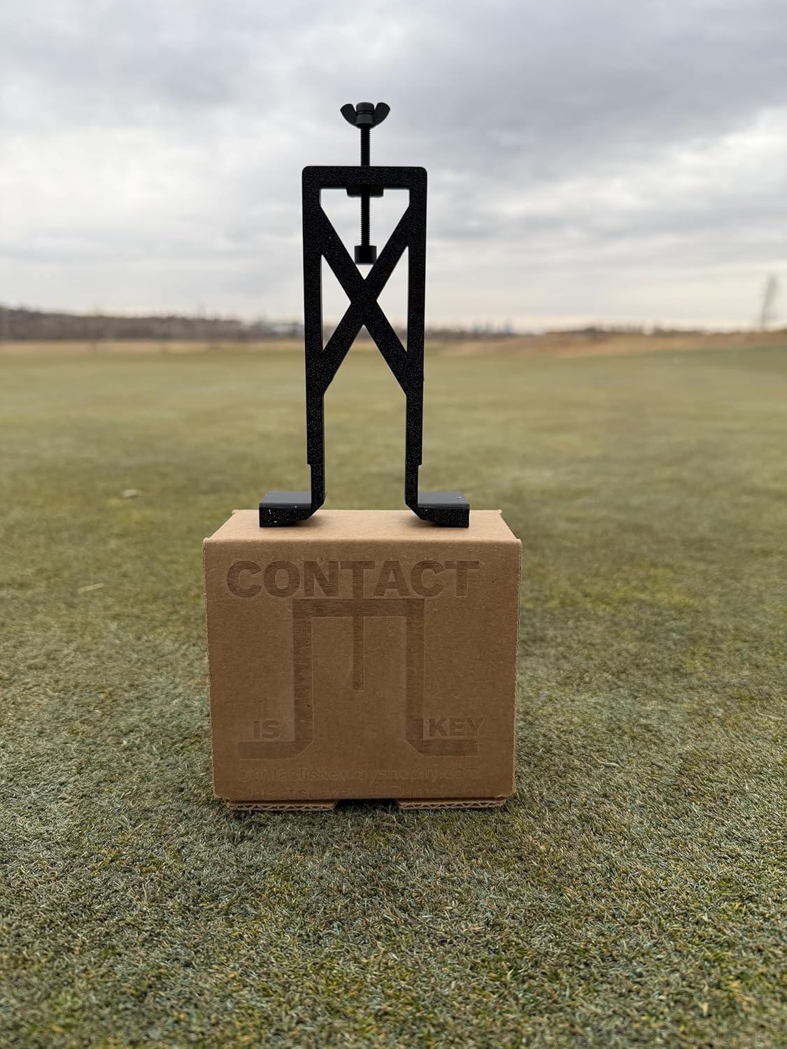 The Putting Contact Aid: Golf Putting Aid – Instant Feedback Putting Trainer for Center Contact & Distance Control – Fits Blade & Mallet Putters – Improve Accuracy & Consistency, Lower Scores
