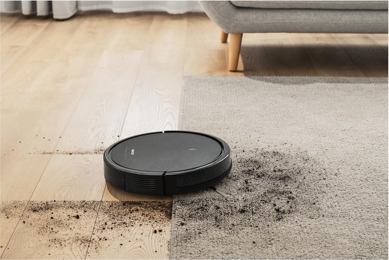 SENCOR SRV 3160TQ Robot Vacuum returning to charging station