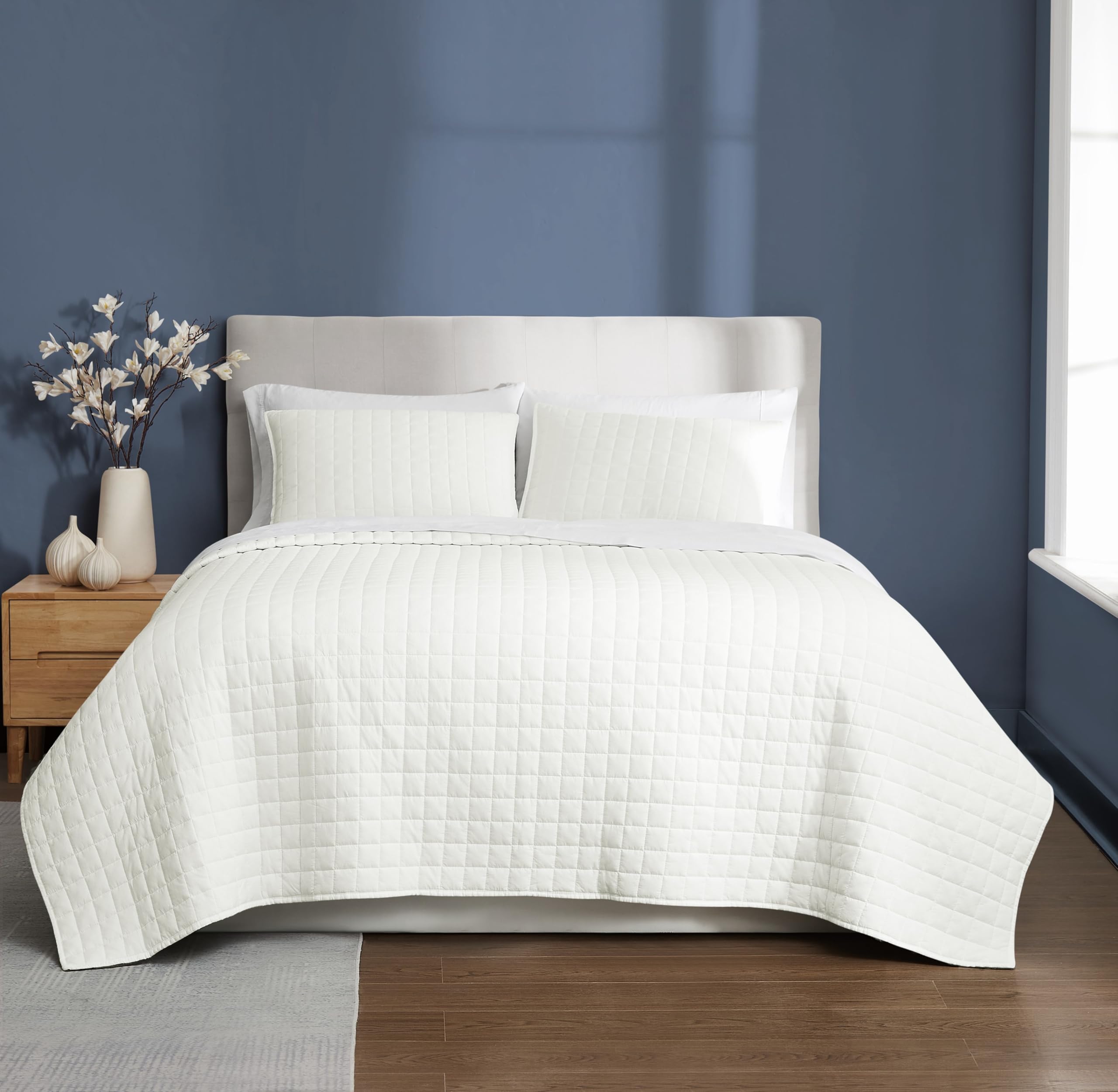 Brooklyn Loom Essential Cotton White Full/Queen 3 Piece Quilt Set