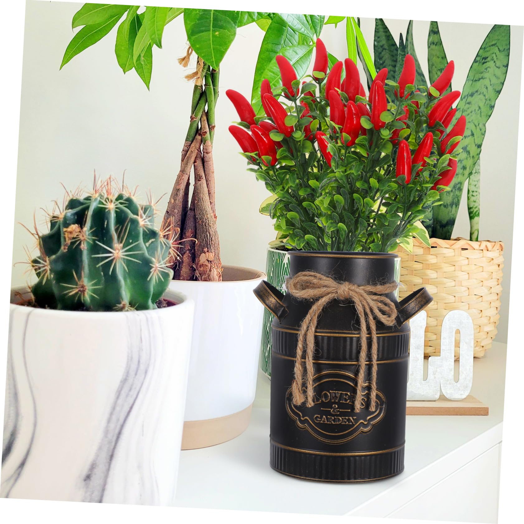 Bouquet di Peperoncini Artificiali Rossi, Rami Vegetali Finti Resistenti allo Sbiadimento, Decorazioni la Casa e Ufficio, Set da 10 Pezzi di Verdure Finte per Display