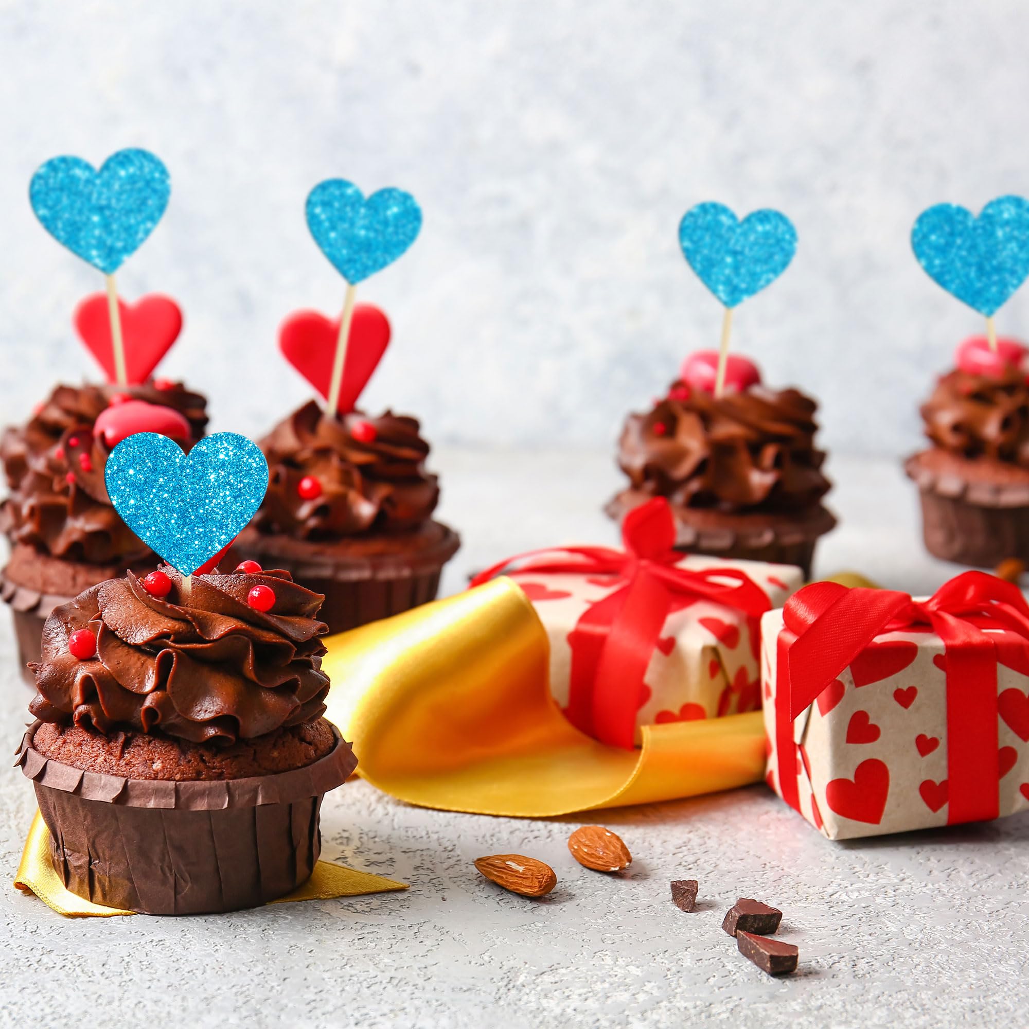 Gyufise Lot De 24 Décorations De Gâteaux Sur Le Thème De La Saint Valentin Pour Mariage Fiancailles Fete Prenuptiale