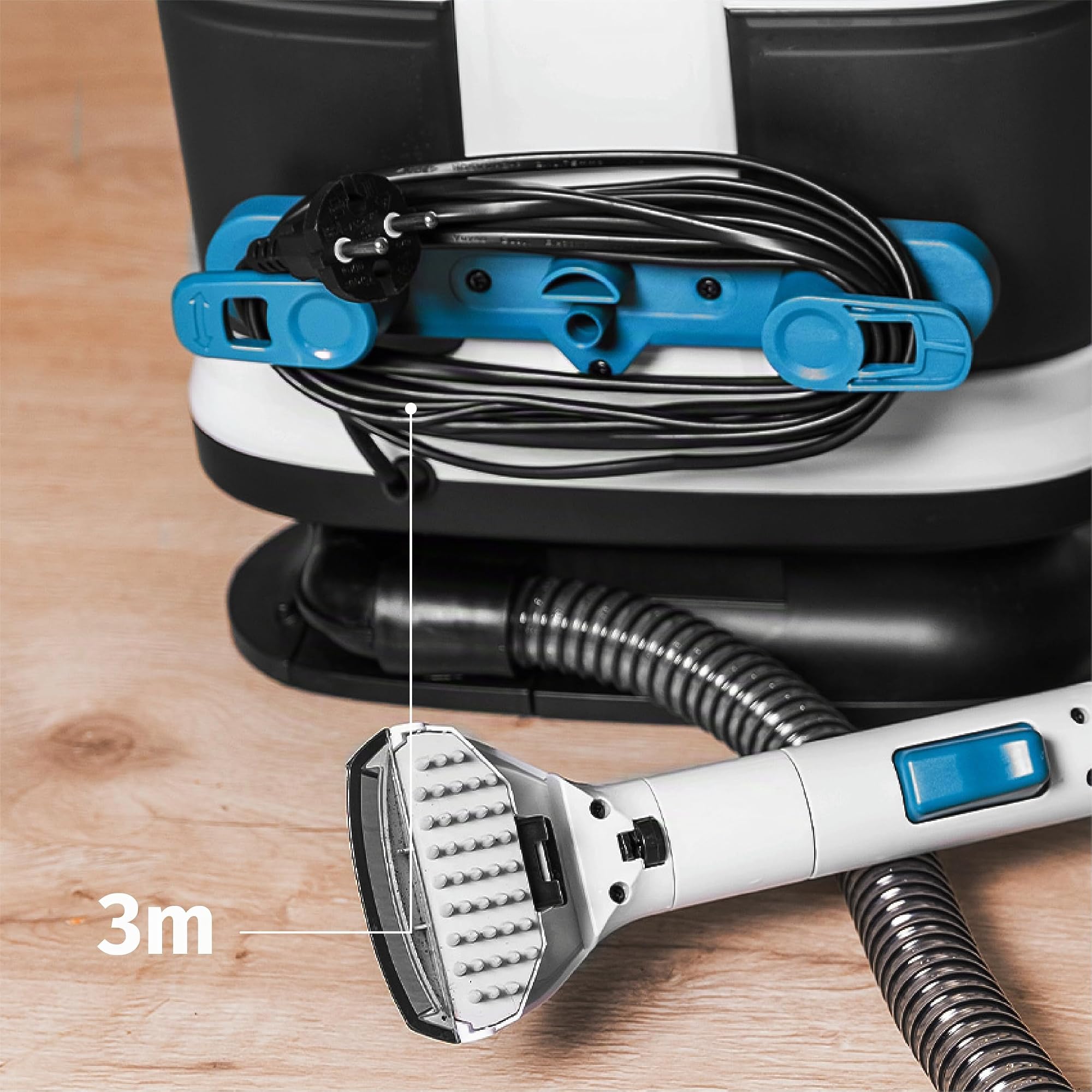Di4 Aspiroclean Essenza 600, Aspirateur pour Tapisseries, Puissance 600W, pour Liquides et Solides, 15 kPa, Double Réservoir, Accessoires Inclus, Idéal pour Canapés, Tapis, Tapisseries et Voiture