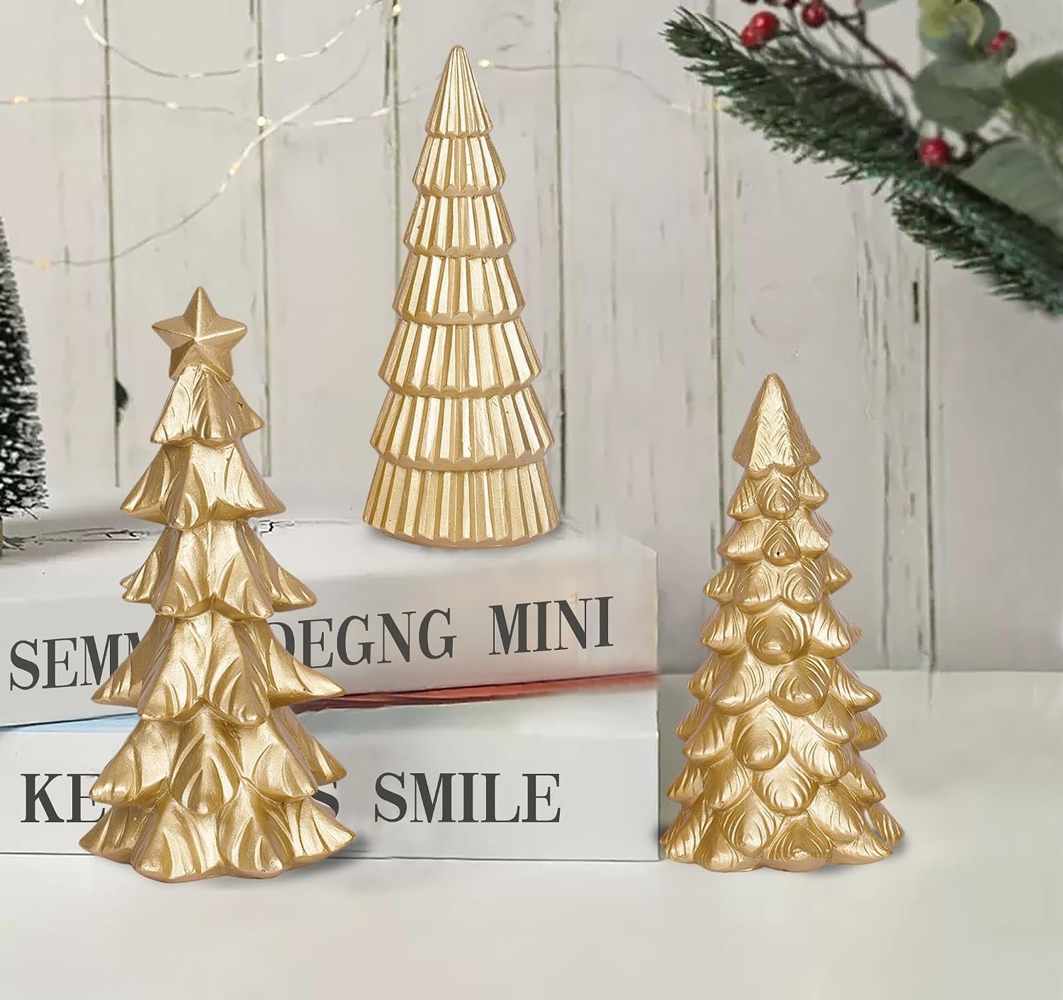 Gold Christmas Tree Figurines Tabletop Tree Set of 3 Small Resin Christmas Trees Figurine Home Decor Decorative Xmas Trees for Table Indoor Decorations Elegant Fireplace Living Room Centerpieces