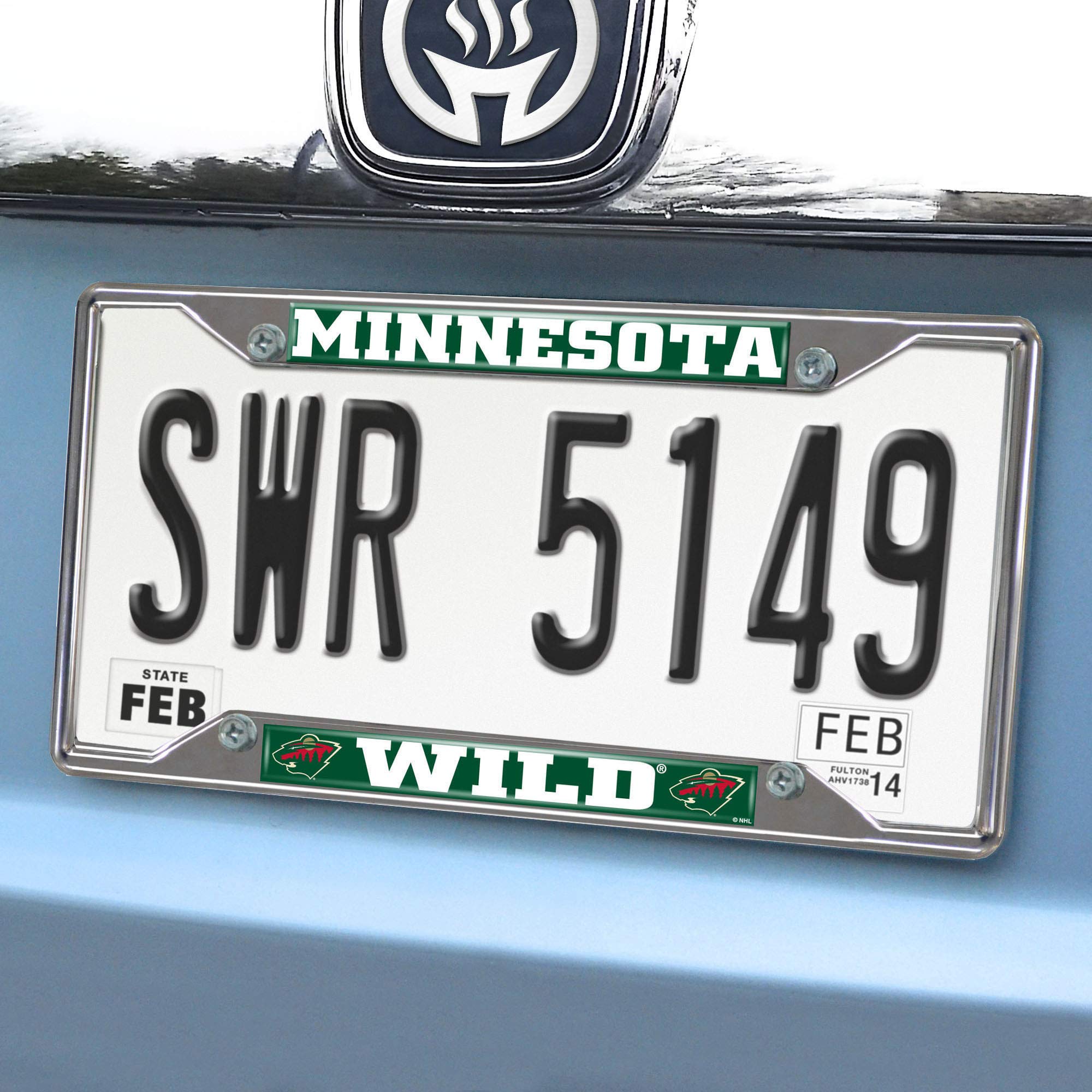 FANMATS 17178 Minnesota Wild Chrome Metal License Plate Frame, Team Colors, 6.25in x 12.25in
