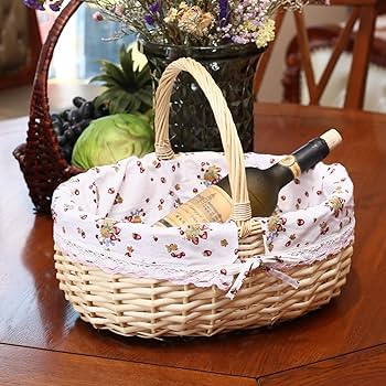 カゴ　18日まで¥9800バスケット　(手作りビンテージ布付き110×102) Amazon｜バスケット 野菜バスケット ピクニックバスケット