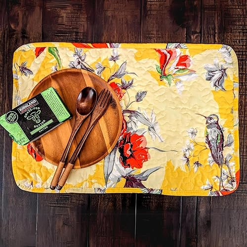 Miniatura 3 de DaDa Bedding - Juego de 4 manteles individuales para mesa de comedor, diseño floral amarillo radiante, colibríes, flores rojas, 13 x 19 pulgadas