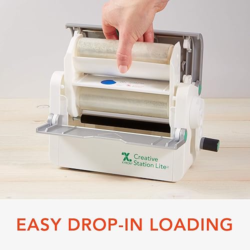 Miniatura 7 de Xyron Create-a-Sticker, máquina de etiquetas y etiquetas de 5 pulgadas para pequeñas empresas y manualidades de bricolaje y recambio de laminado de