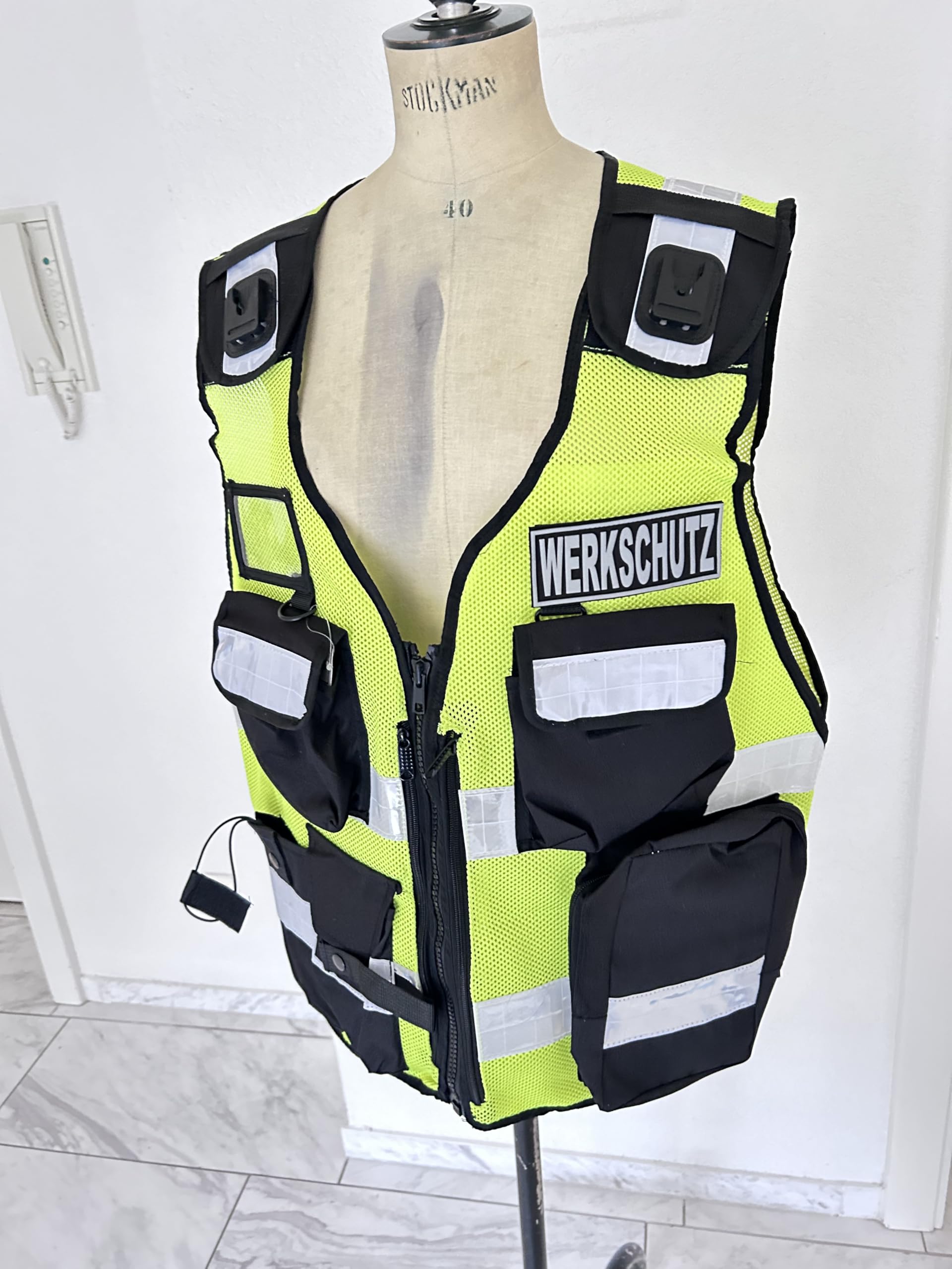 Sicherheitsweste 201 Gelb Schwarz Reflektierend + WERKSCHUTZ | Multifunktionsweste, Reflektierend, 2 Patch WERKSCHUTZ, Kennzeichnungsweste
