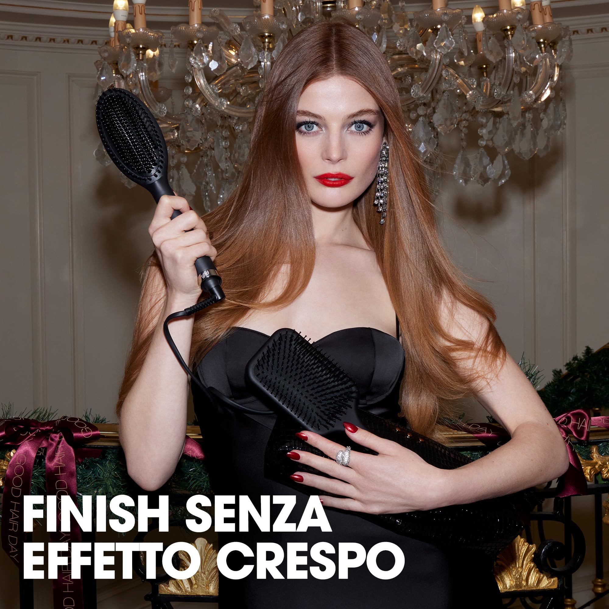 ghd Set Regalo Glide, Include Spazzola Lisciante Professionale, Spazzola Districante Paddle Brush e Custodia Termoresistente, Finish Anticrespo, Indicata per Modellare Ciocche Voluminose