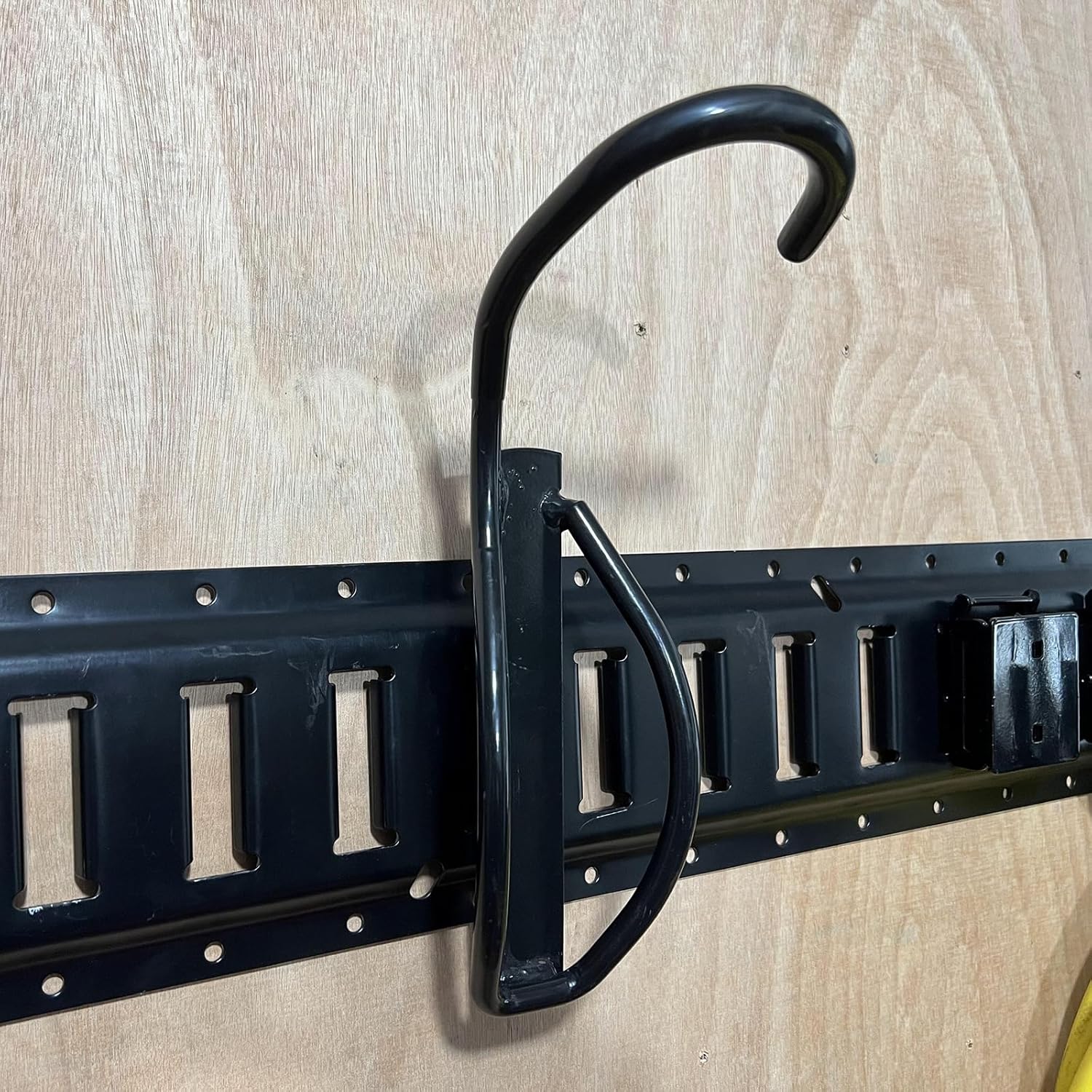 E-Track Bike Wall Mount, Quick Install Bike Hangers Storage Rack for E-Track (2 Pack)