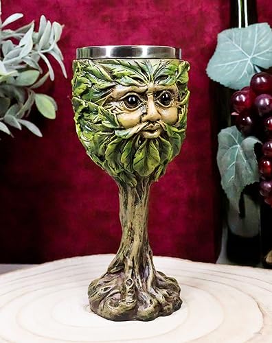 Miniatura 8 de Ebros Gift Caprichoso Chibi Forest Spirit Greenman - Vaso de vino para bebida, figura de copa de cáliz de 6 onzas, leyendas míticas Merlín, folclore