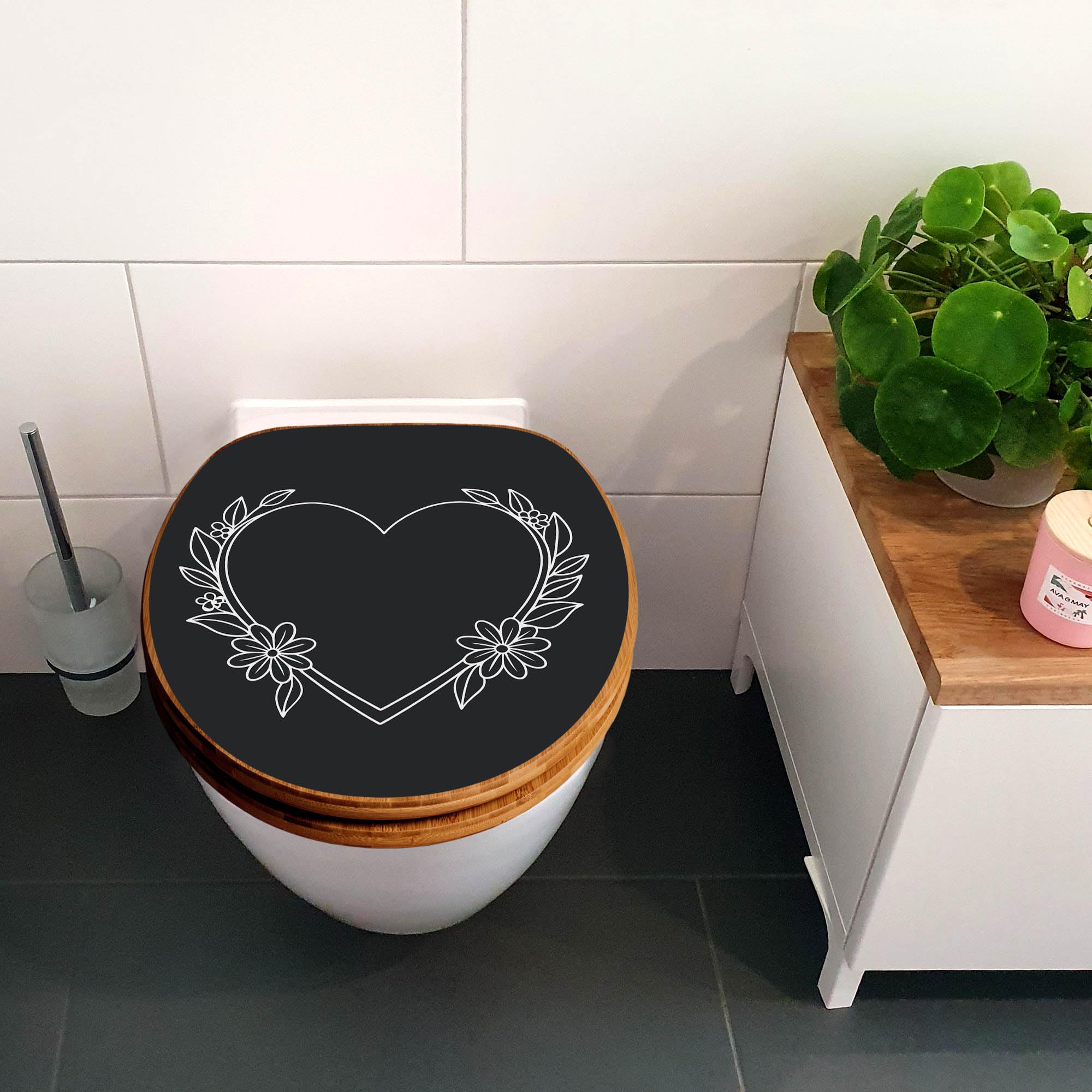 banjado Design WC Sitz Bambus Absenkautomatik 45,8x37,5cm - Toilettendeckel mit Absenkautomatik Holz - hochwertiger Bambus Klodeckel - WC-Sitz für gängigen Toiletten - Motiv Florales Herzdesign