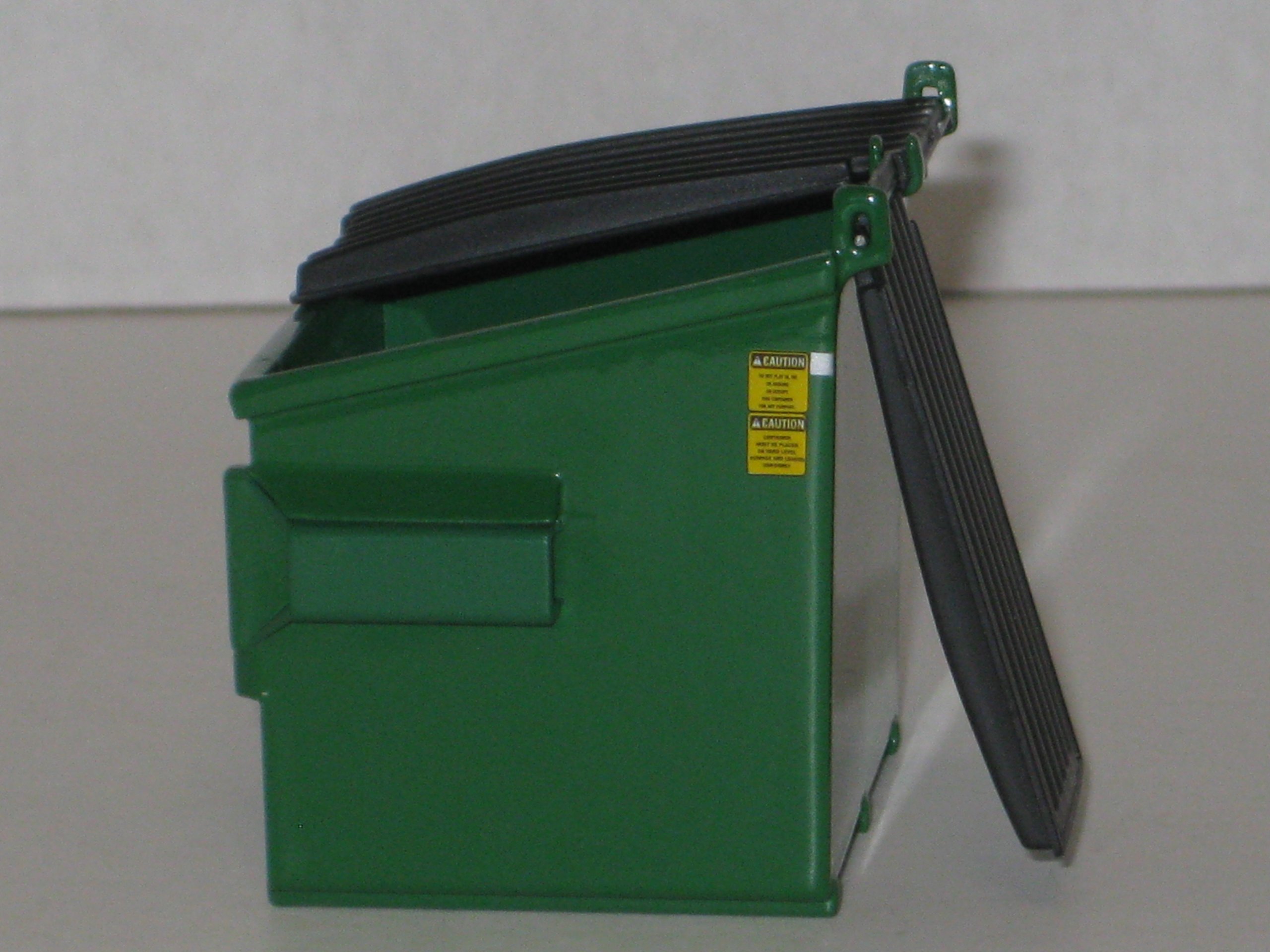 その他 trash Amazon.com: Sterilite Wastebasket SWINGTOP BLK 13GA 10899004