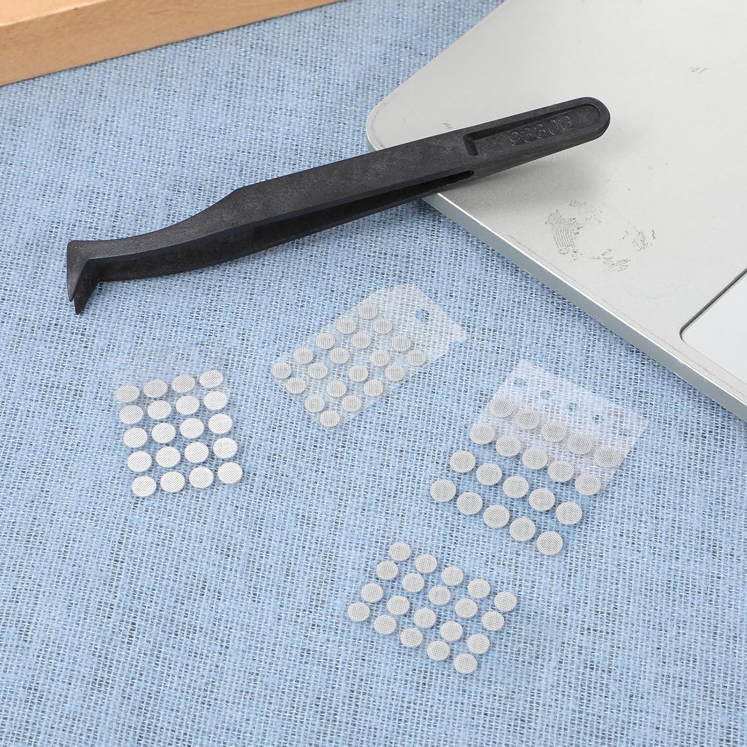 SynHHergyx 80 PCS Earbuds Dust Filter Replacement Kit with Tweezers Earbud and in-Ear Headphones Replacement Mesh Filter Set Earphones Accessories (4mm, 4.2mm, 4.7mm, 5mm)