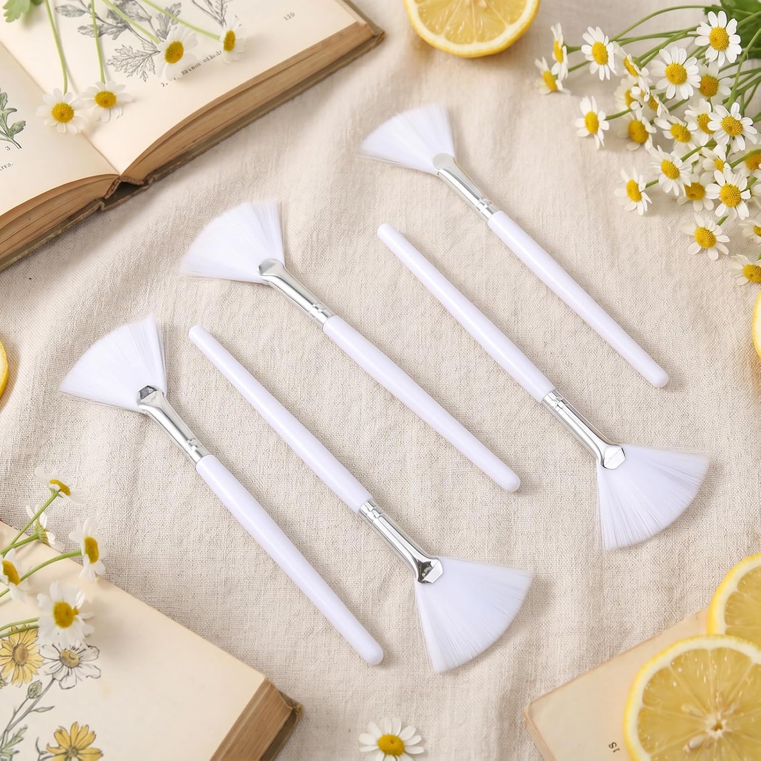 20Pcs Fan Brushes Makeup Face Mask Applicator Facial Brush Mask Brushes Soft Fan Acid Applicator, Cosmetic Tools for Women Esthetician Makeup
