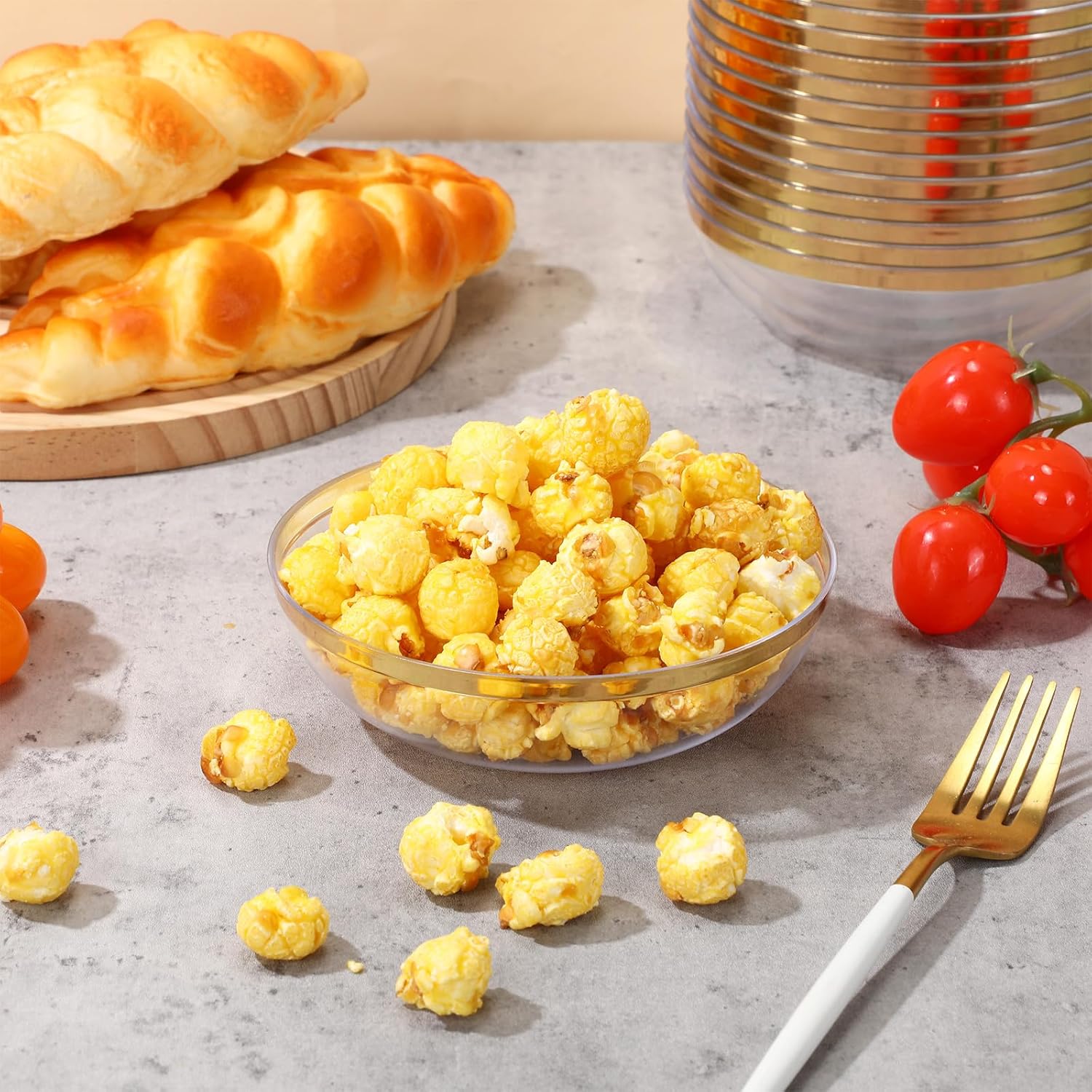 100 Pcs 12 oz Disposable Plastic Soup Bowls with Gold Rim Disposable Bowl for Party Dessert Candy Ice Cream Snacks Heavy Duty Elegant Salad Dish for Birthday Wedding Event Use (Clear Gold Edge)