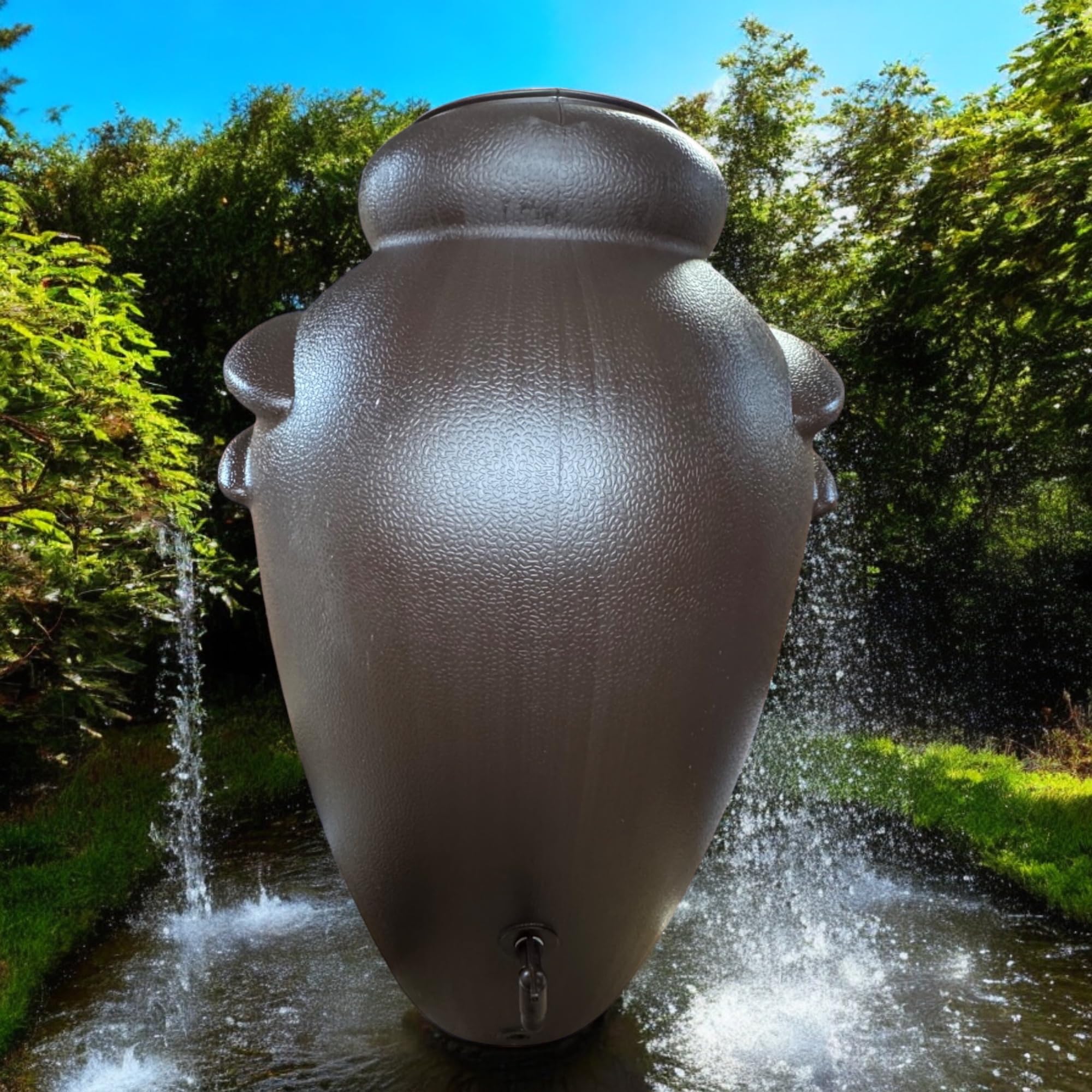 Jordan & Jordan - Récupérateur d’Eau de Pluie 350 litres en Forme d’Amphore – Citerne Plastique Haute Résistance – Design Élégant et Naturel – Cuve de Stockage avec Robinet Intégré