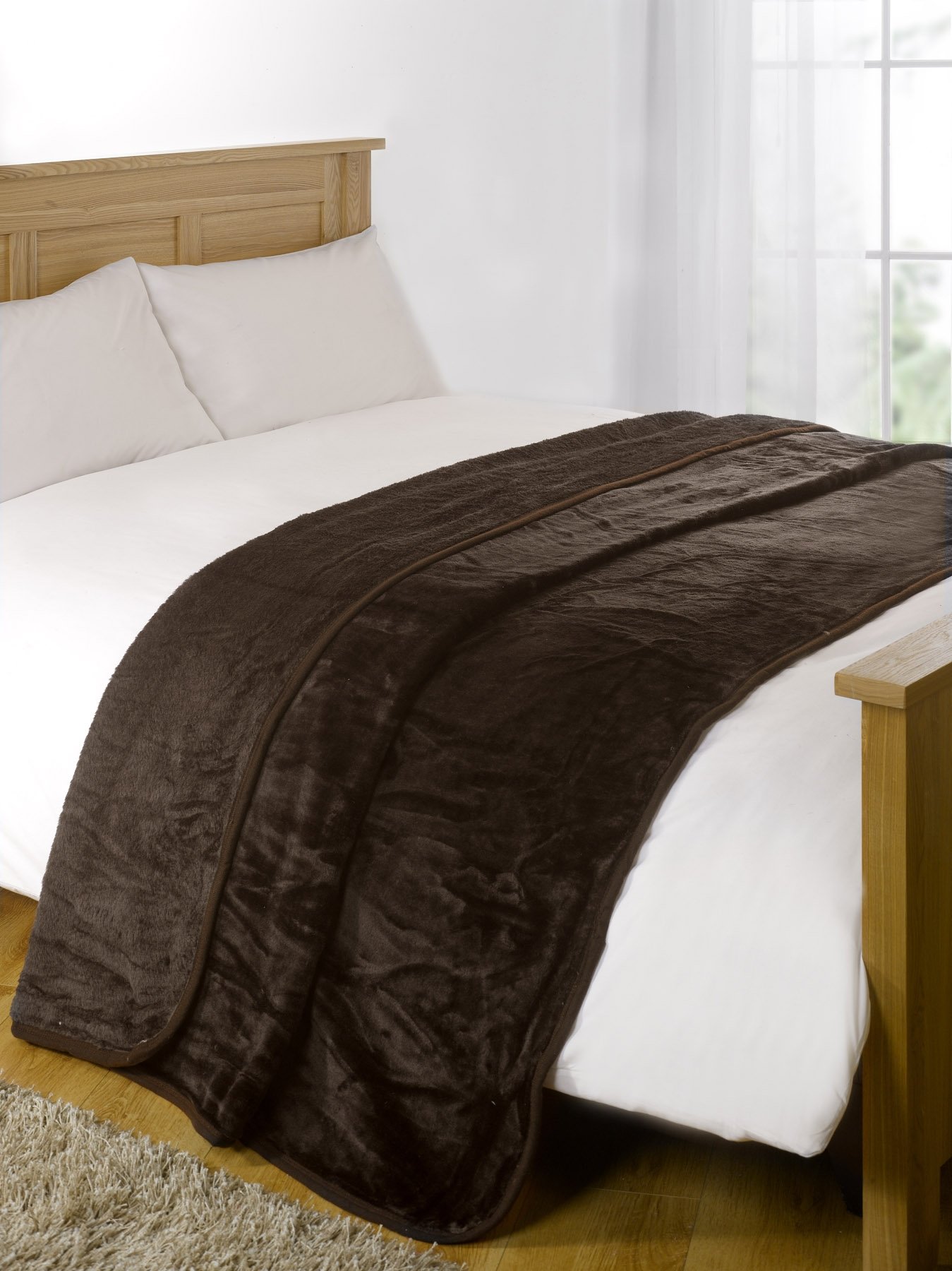 Dreamscene Mink Faux Fur Chocolate Throw Fleece Blanket Sizes 125x150cm 150x200cm 200x240cm