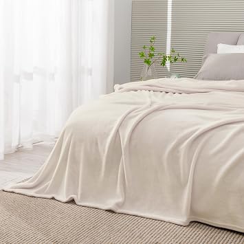 BEDELITE Fleece Blanket King Size Blankets for Bed, Luxury Plush Cozy Fuzzy Blanket 108x90 inches, Super Soft Warm Lightweight Throw Blanket All Seasons Suitable, Beige