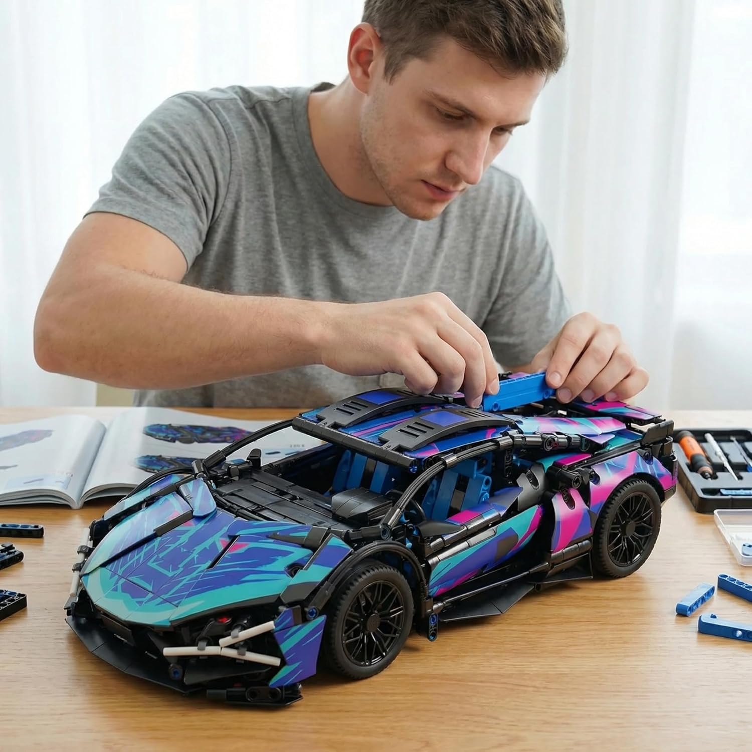 Remote Control Car Building Kit, STEM Educational Toys with 825 Blocks, Dual-Mode Control Toys for 10 Year Old Boys, for Boys and Girls