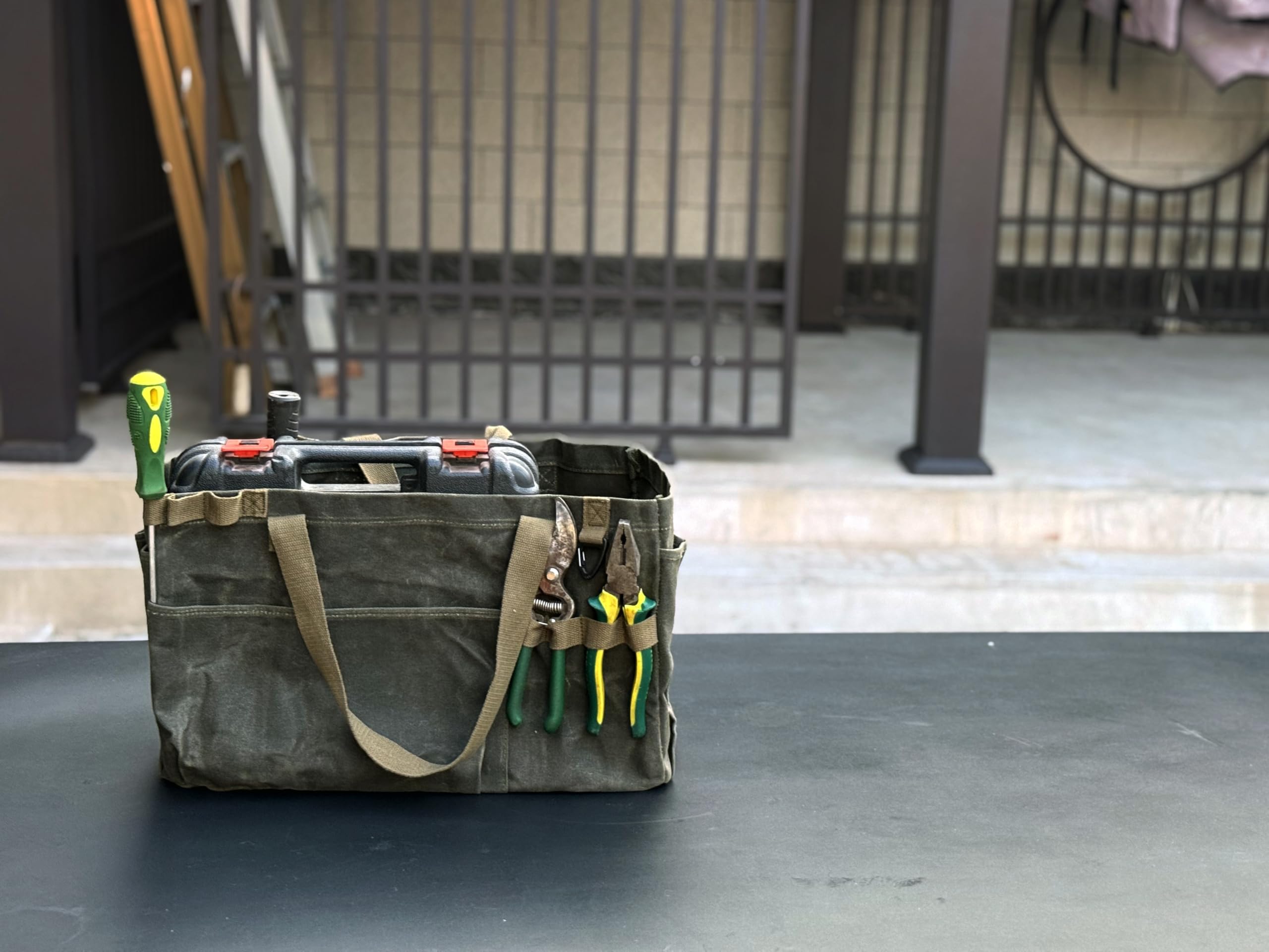 Faltbare werkzeugtasche Leer, gartenwerkzeug tasche, Handwerkzeugtasche groß, einkaufstasche klein, Waxed canvas 46x18x28cm - Ideal für Gärtner Elektriker Schreiner Handwerker(olivgrün)