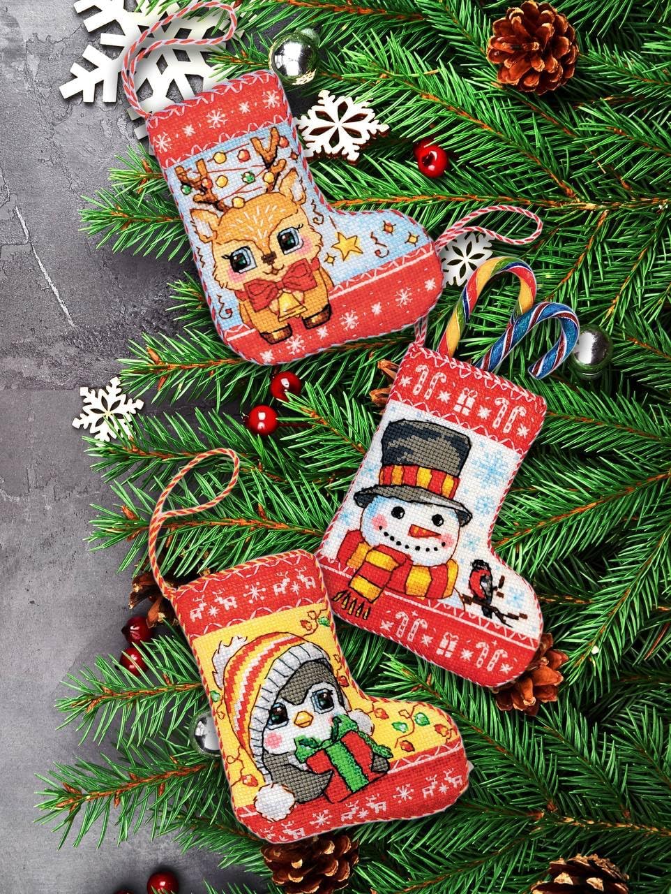 RIOLIS - Christmas Stockings 2239AC, Cross Stitch Kit 4¼"x6, Cross Stitch Kits for Beginners & Advanced, Cross Stitch Kits for Adults, Counted Stitching Kits, Embroidery Kit Christmas