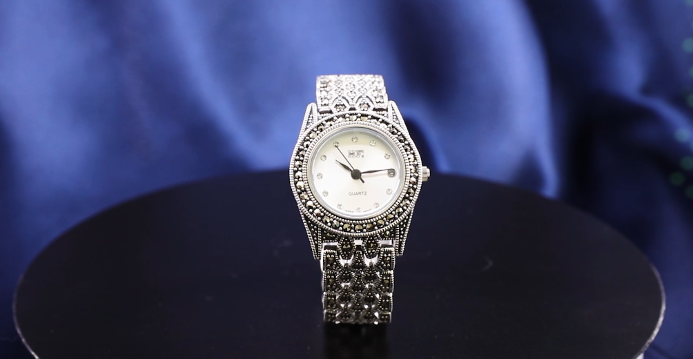 Amazon.com: JadeAngel Watches for Women Analog Quartz Watch Luxury