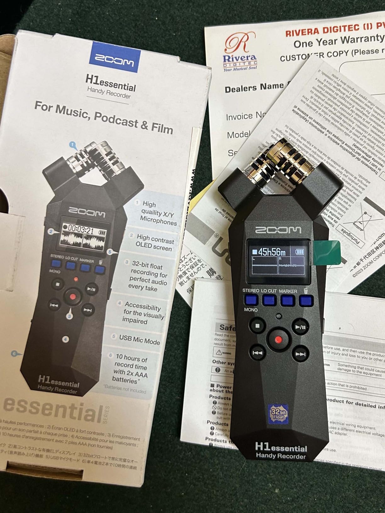 Zoom H1essential Stereo Handy Recorder (2024 Model, Essential Series ...
