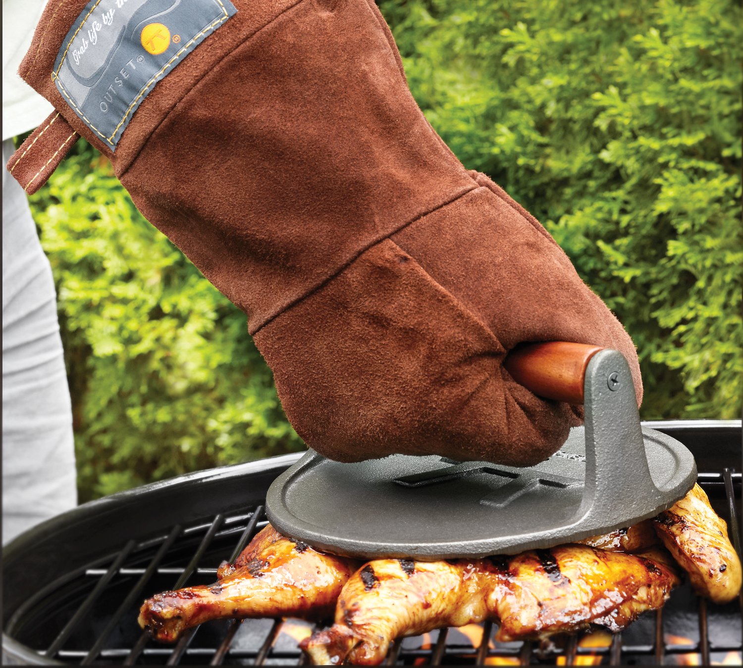 OUTSET Guante de parrilla de cuero marrón para barbacoa y horno
