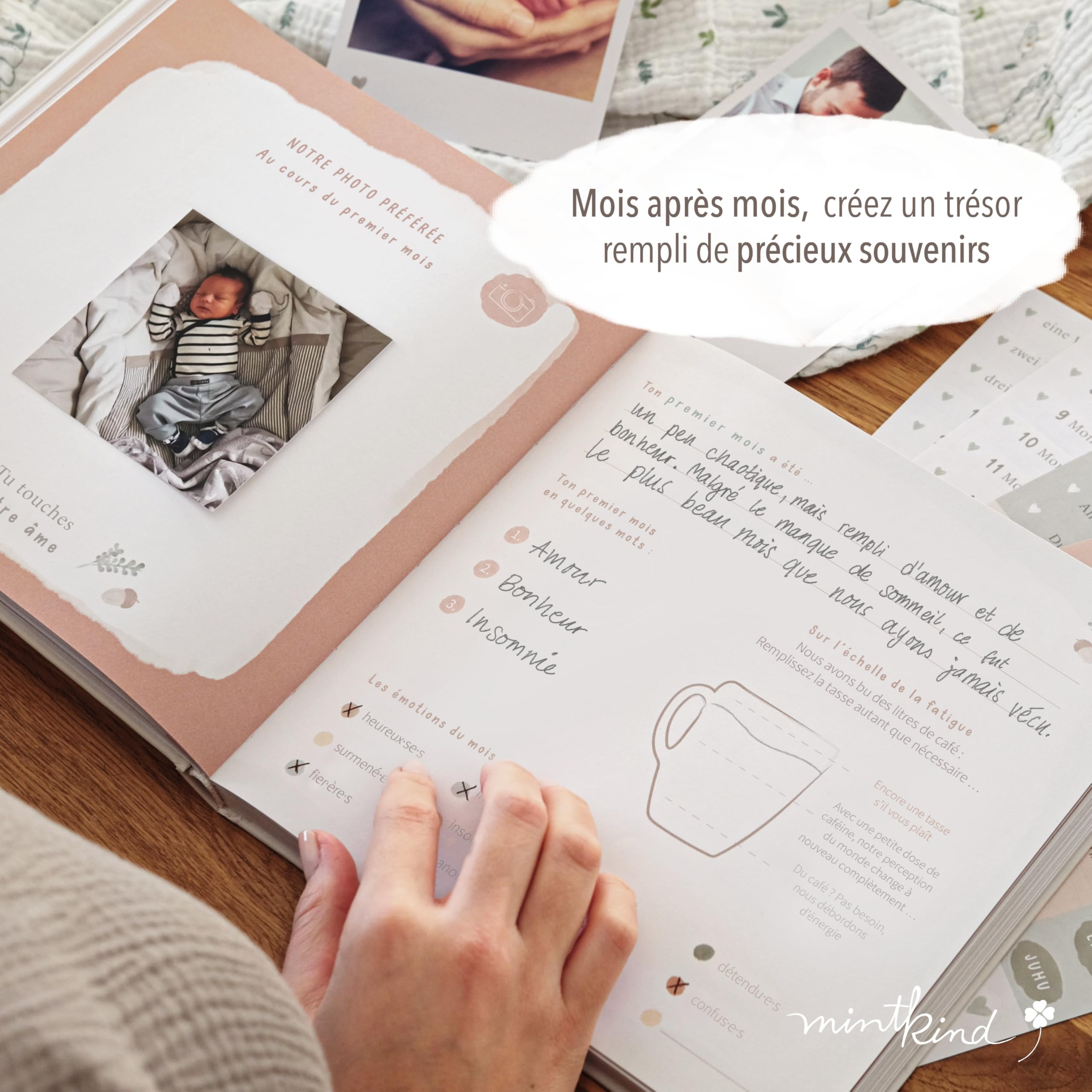 Livre naissance bébé mintkind® "Ma première année" forêt | Livre de naissance personnalisé | Cadeau nouveau-né pour fille et garçon | Journal de naissance à partir de 0 mois | Album de naissance