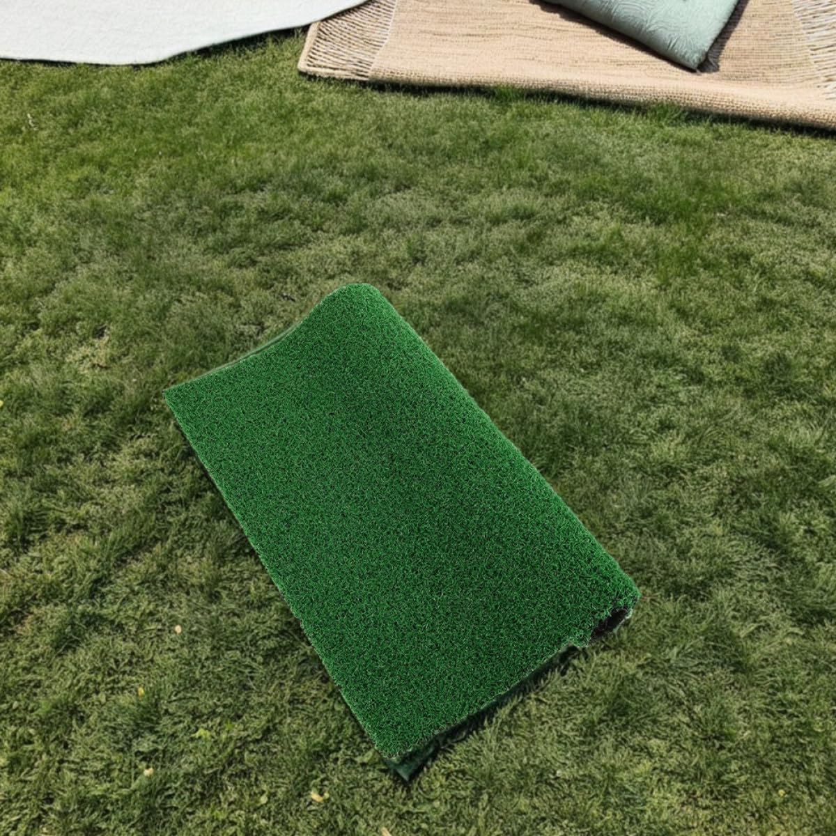 ULTECHNOVO Plataforma de Césped Sintético para Tortugas 60x35 Cm, Alfombra Realista para Hábitat de Reptiles, Rampa Fácil de Escalar y Zona de Descanso para Acuarios y Terrarios