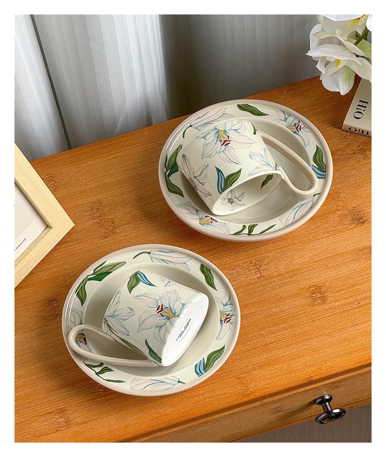 Lily - Ceramiczny zestaw filiżanek do herbaty i kawy ze spodkami w pudełku prezentowym - idealny na popołudniową herbatę i jako prezent (opakowanie 1 szt.)
