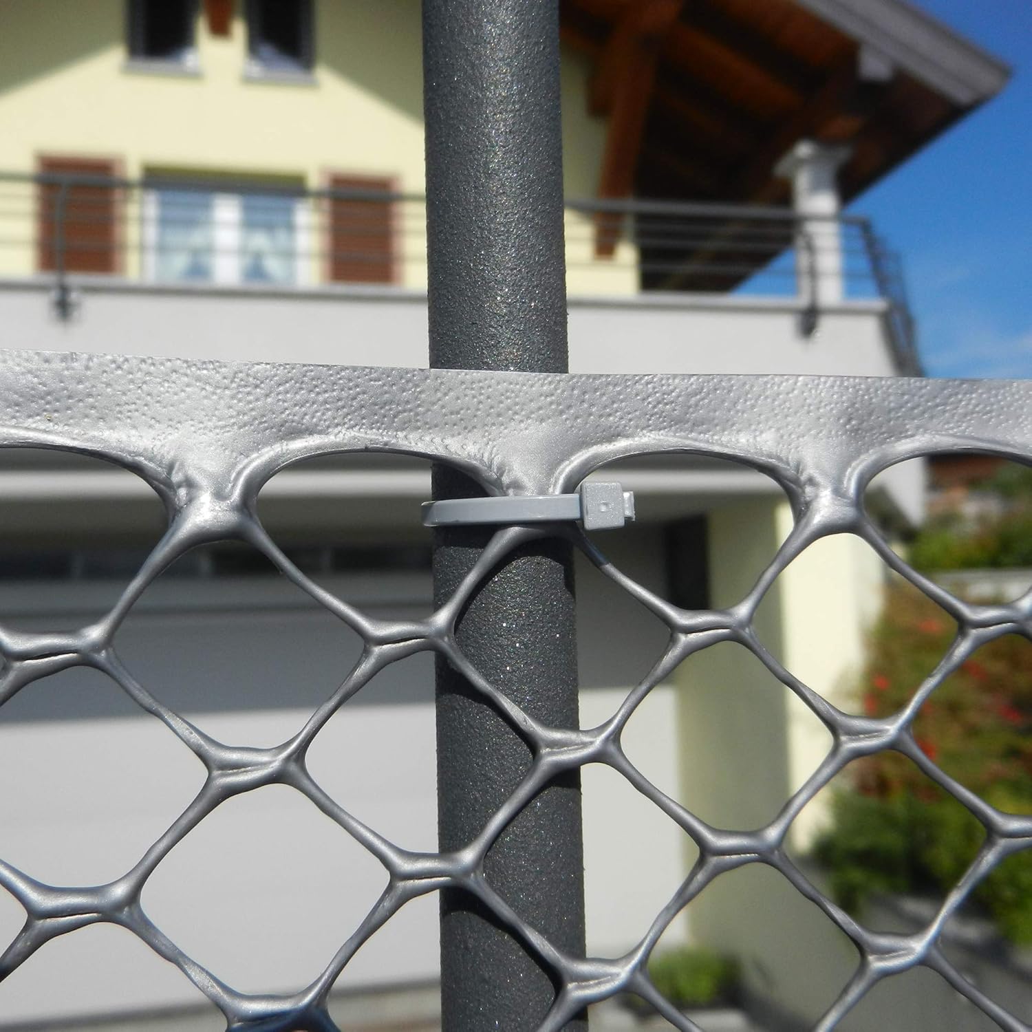TENAX Exagon Plastic Mesh 0.5 x 5 m Silver, Hexagonal Protection Mesh for Balconies, Terraces, Gates and Fences