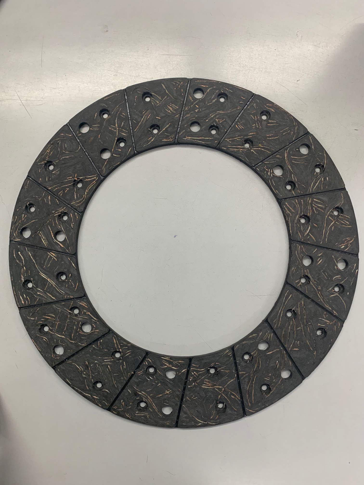 CLUTCH FACING BRAKEWEL 353X216X5.7(48/16) LEYLAND 14'' (5.7) 48