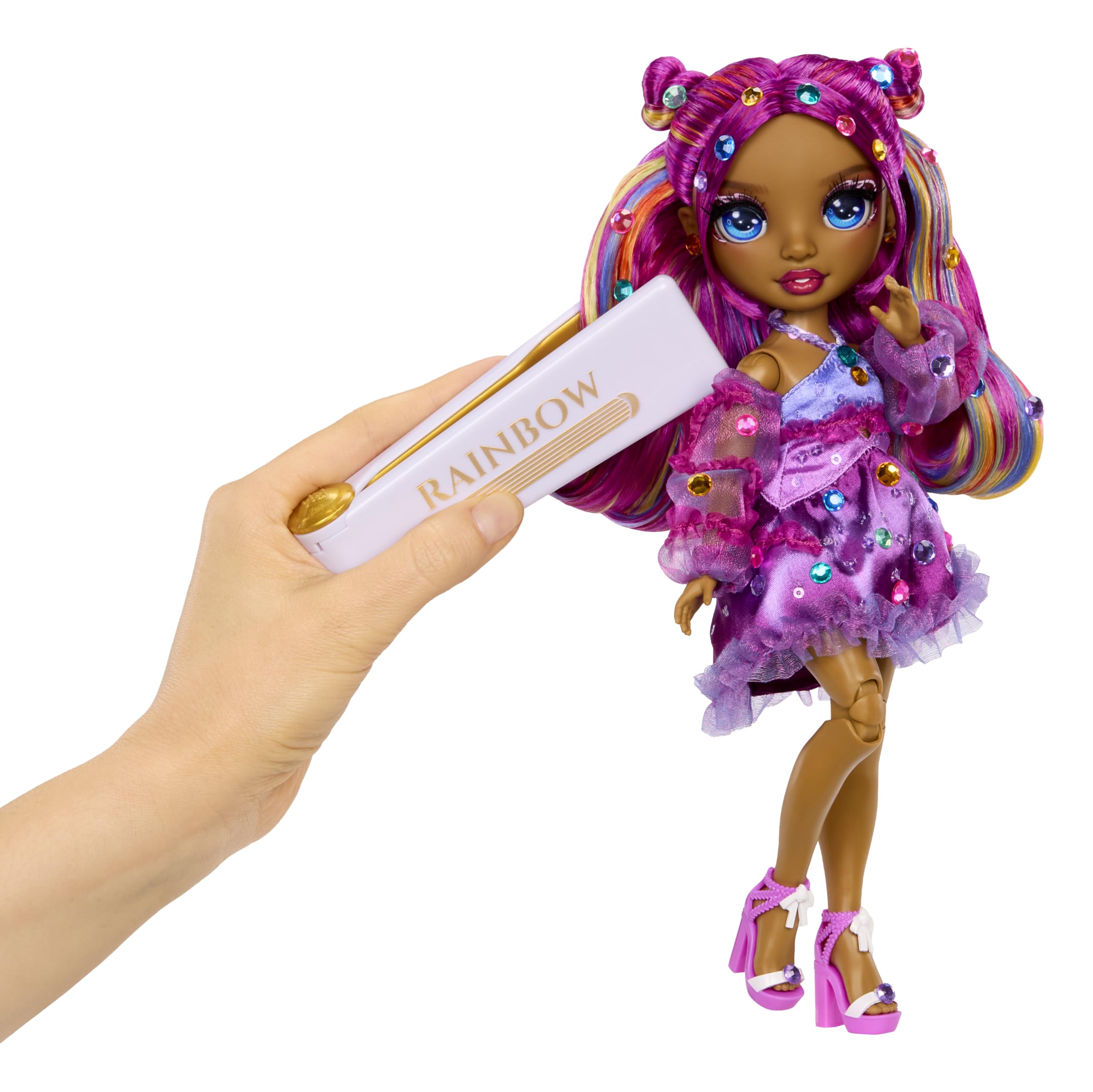 RAINBOW HIGH Be Dazzling - Noemie Violette - Poupée Mannequin Violette de 28 cm avec Outil d'Éblouissement, Pierres Précieuses Scintillantes et Accessoires de Stylisme - 5