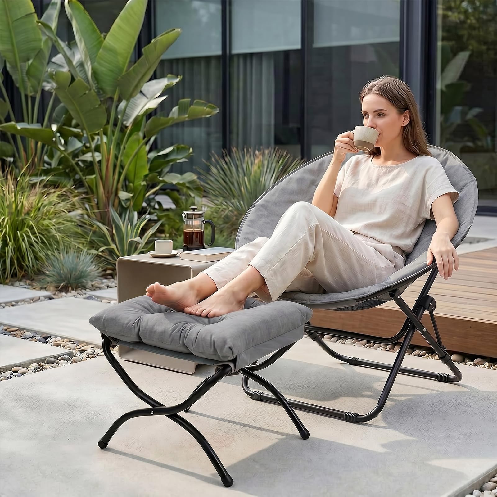 HollyHOME Petit Fauteuil Pliable de Salon & Chambre Rond Fauteuil de Lecture Pliante Fauteuils D'appoint Portable Chaise en Métal, Peluche Beige