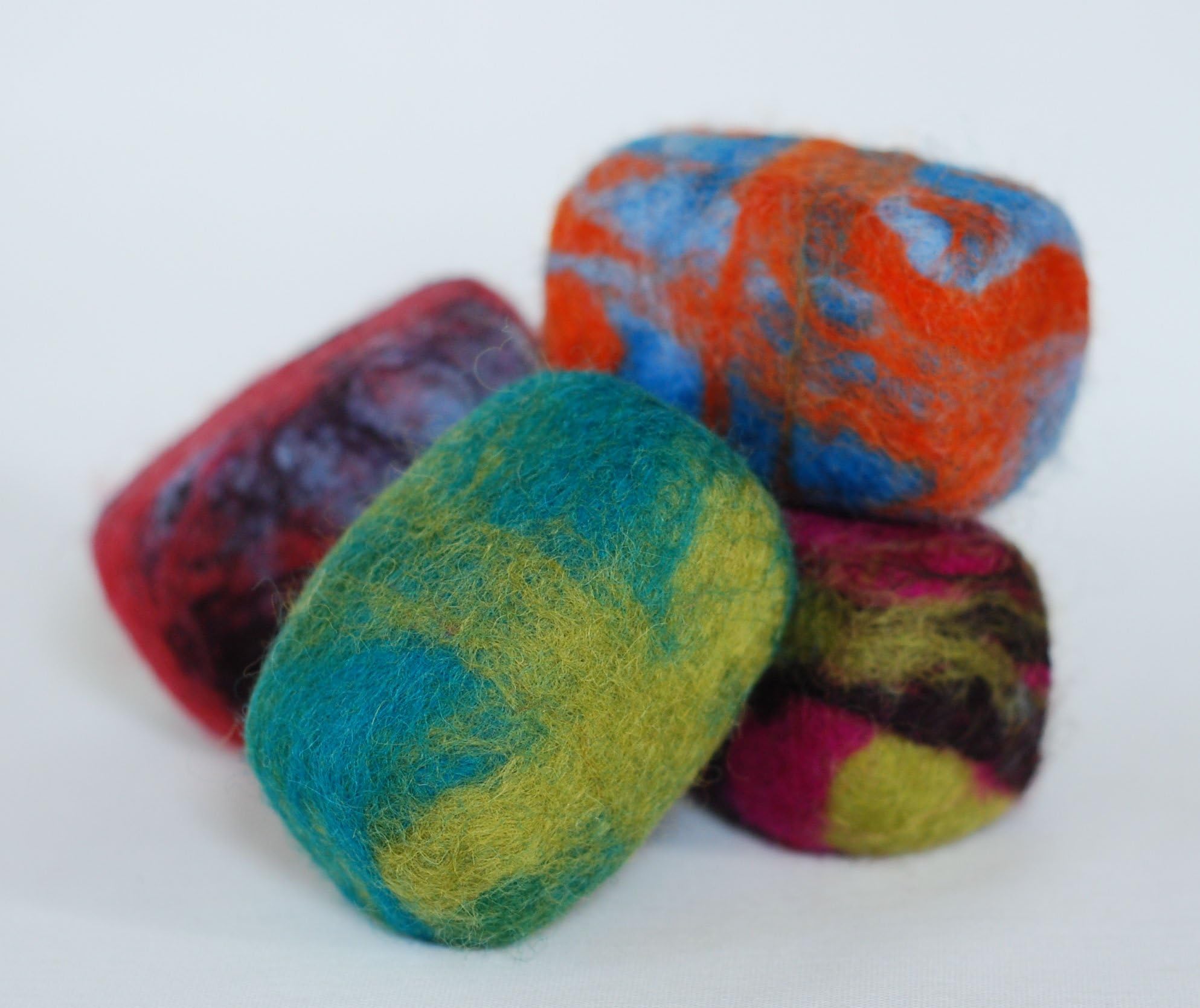 Spiderfelt Green Tea Soap Felt Felting Kit Beginner w/ Wool Roving Soap